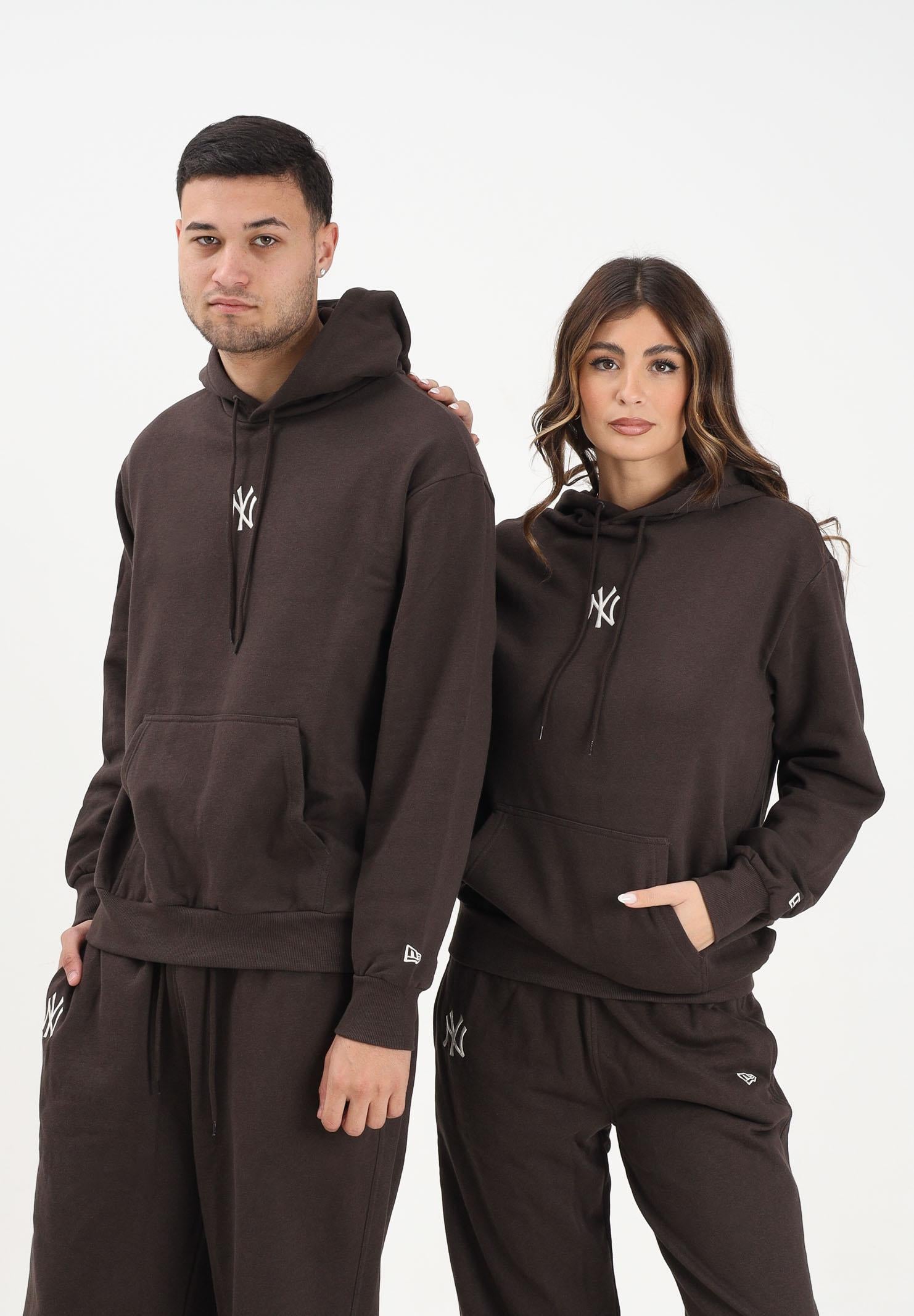 NEW ERA Felpa con cappuccio New York Yankees MLB League Essential marrone per uomo e donna 60758689 . NEW ERA