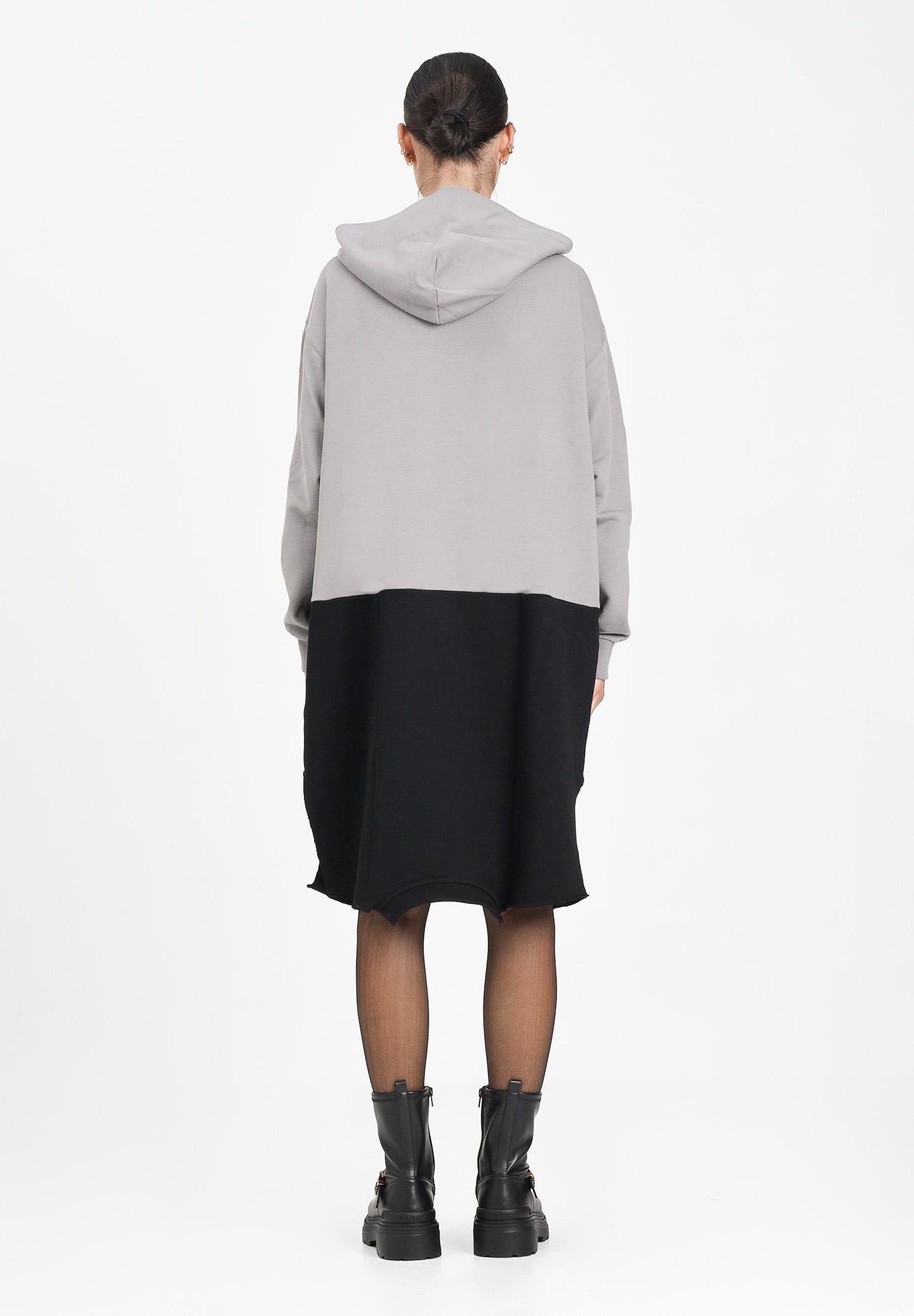 MAISON MARGIELA Abito maxi felpa grigia e nera per donna e ragazze dallo stile re-cut MM6 M60852MM04H M6C37 MAISON MARGIELA