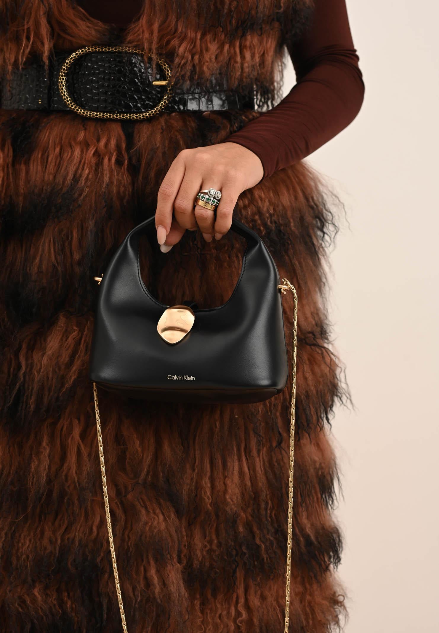 CALVIN KLEIN Borsa a mano nera da donna con fibbia LV04K3177G UB1 CALVIN KLEIN