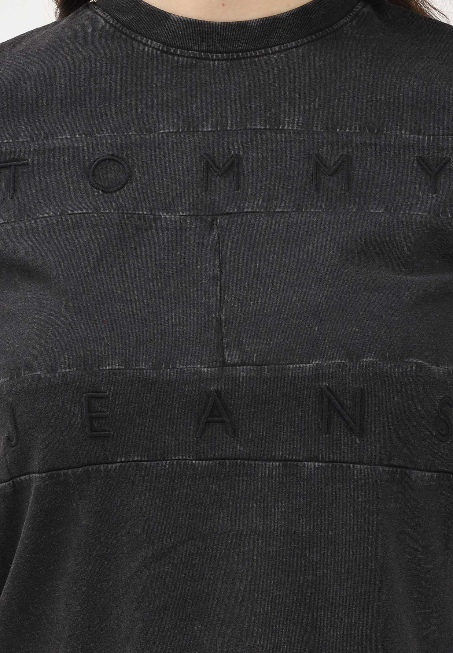 TOMMY JEANS T-shirt a manica corta nera da donna con logo DW0DW22539 BDS TOMMY JEANS