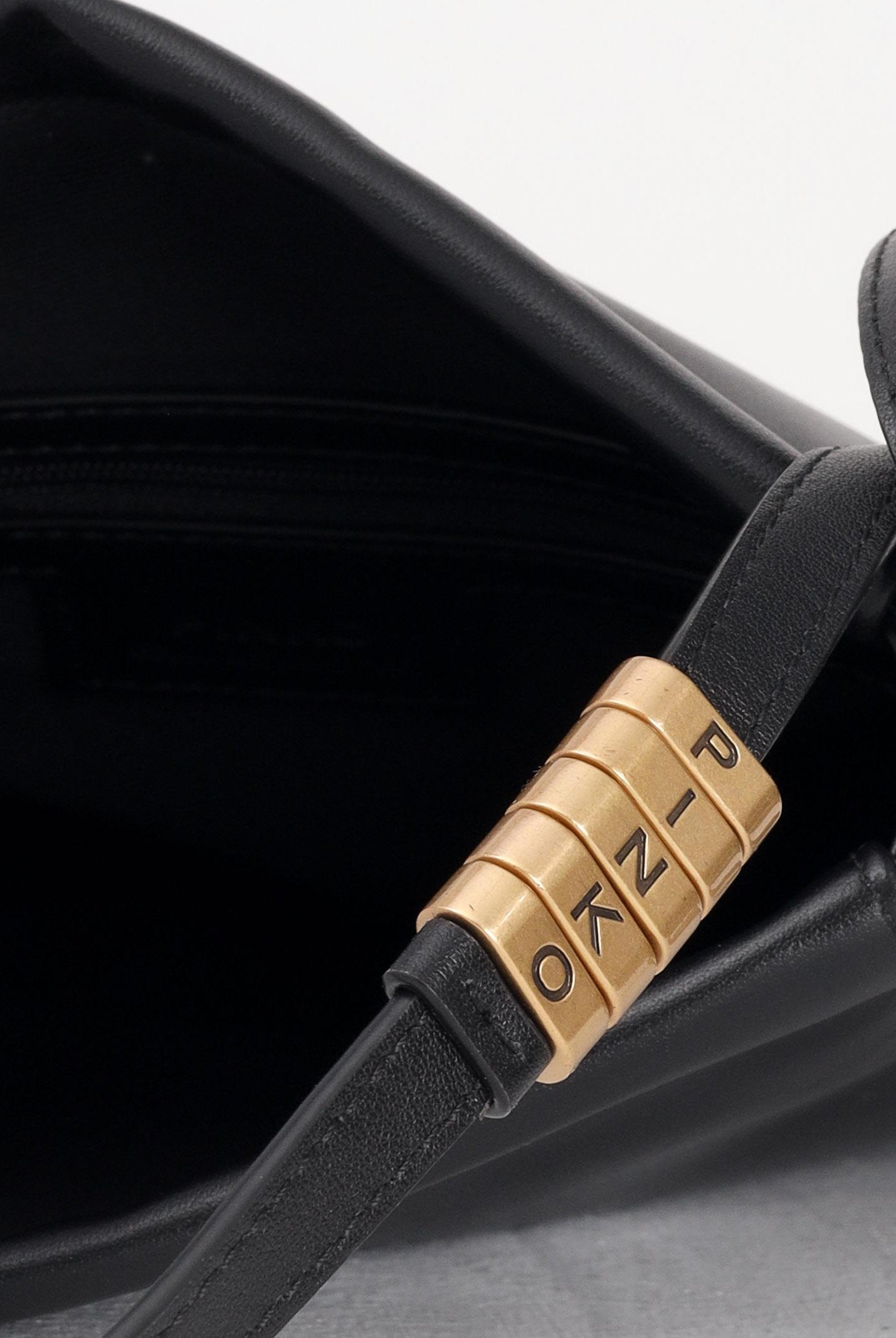 PINKO Borsa a tracolla Mini Slouchy Bag nera da donna 105362A0QO Z99Q PINKO