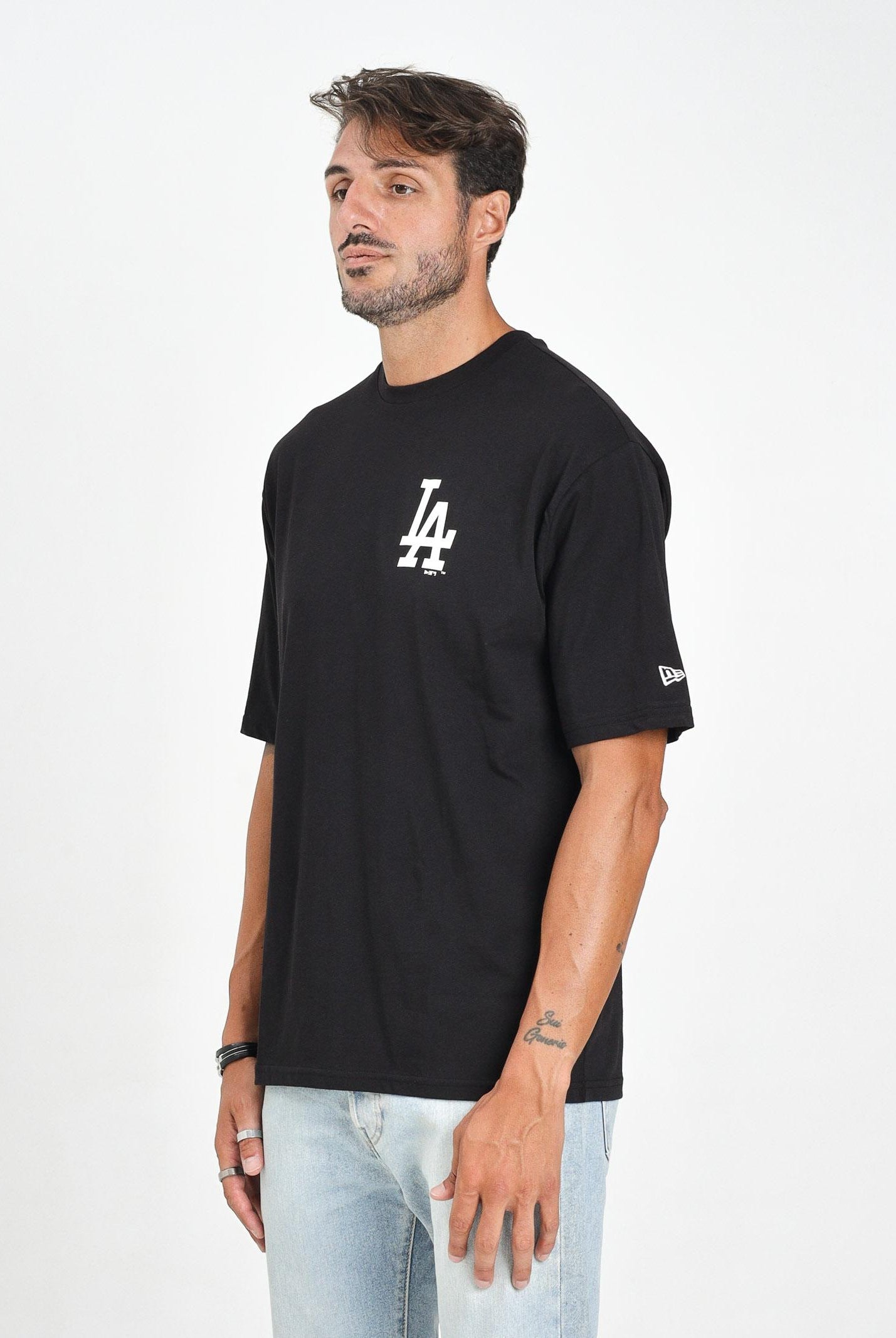 NEW ERA T-shirt a manica corta Oversized LA Dodgers MLB Food Graphic nera da uomo 60684280 . NEW ERA