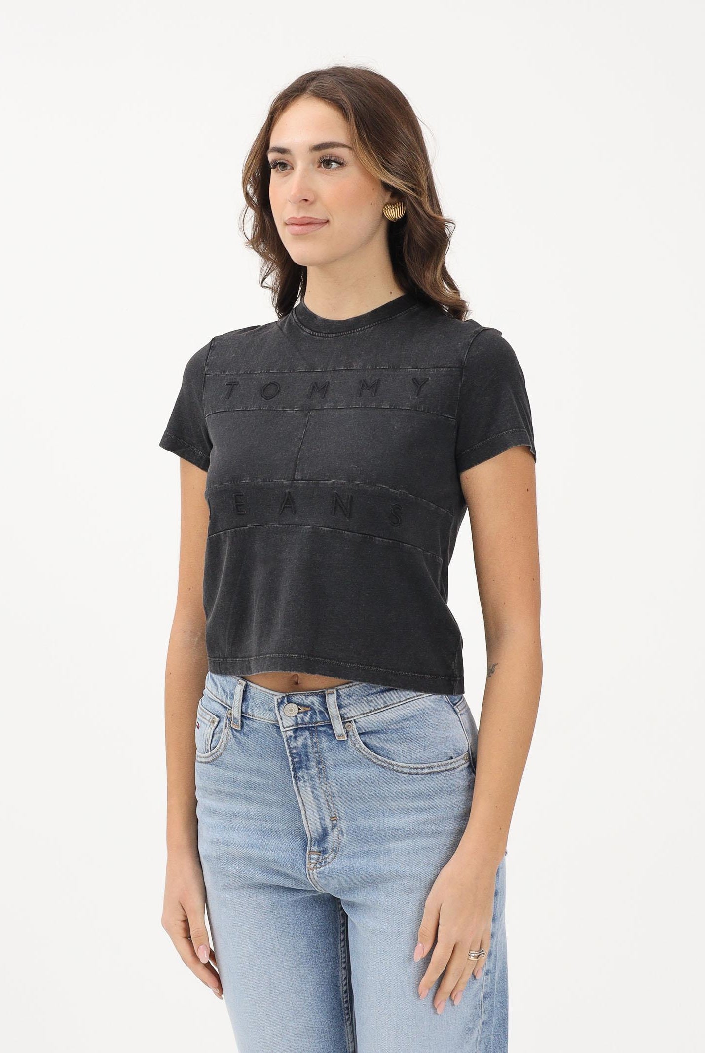 TOMMY JEANS T-shirt a manica corta nera da donna con logo DW0DW22539 BDS TOMMY JEANS