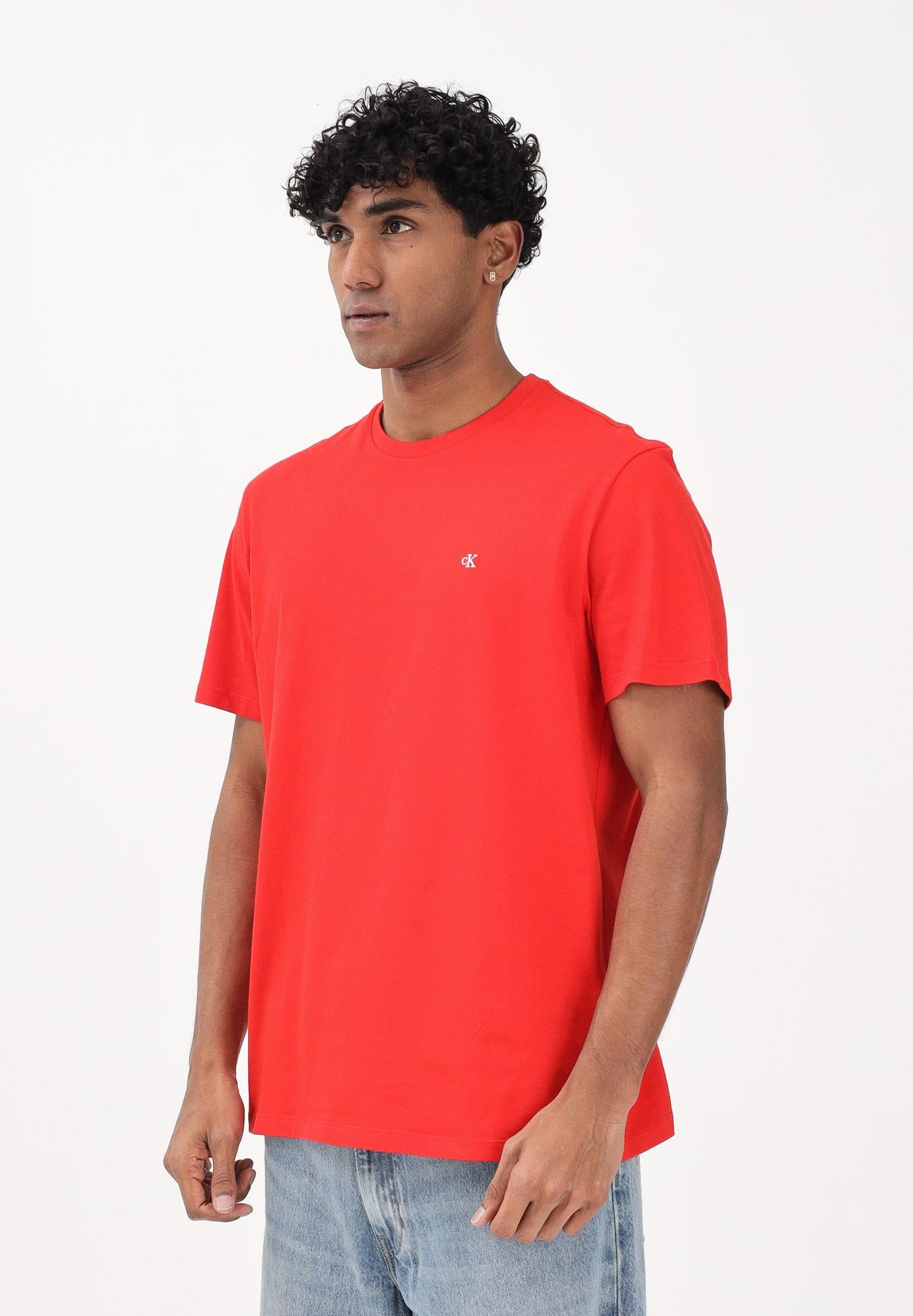 CALVIN KLEIN JEANS T-shirt a manica corta rossa da uomo con ricamo CK LV04RD254GVMT . CALVIN KLEIN JEANS