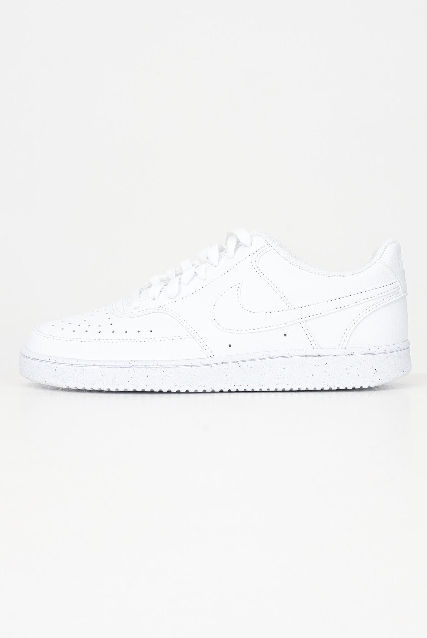 NIKE Sneakers Court Vision Low Next Nature bianche da uomo DH2987 100 NIKE