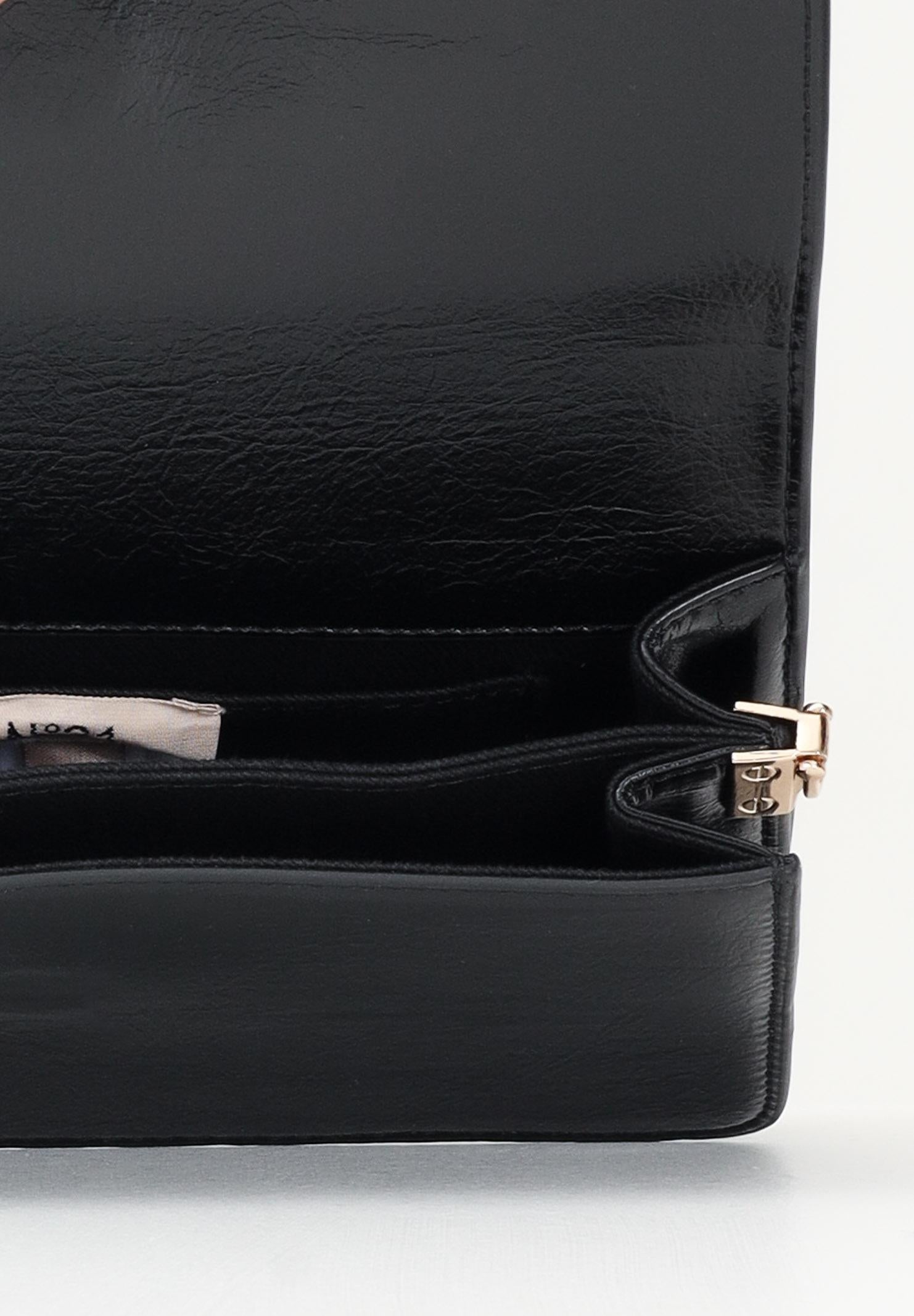 N21 Pochette nera da donna effetto lucido dalla forma rettangolare N2104RN0246 0N900 N21