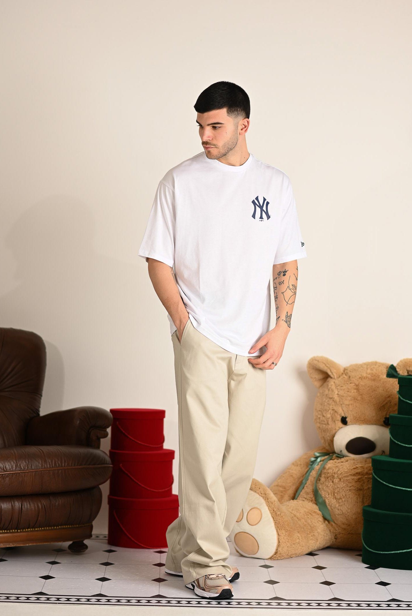 NEW ERA Pantalone New York Yankees MLB Chino beige per uomo e donna 60684326 . NEW ERA