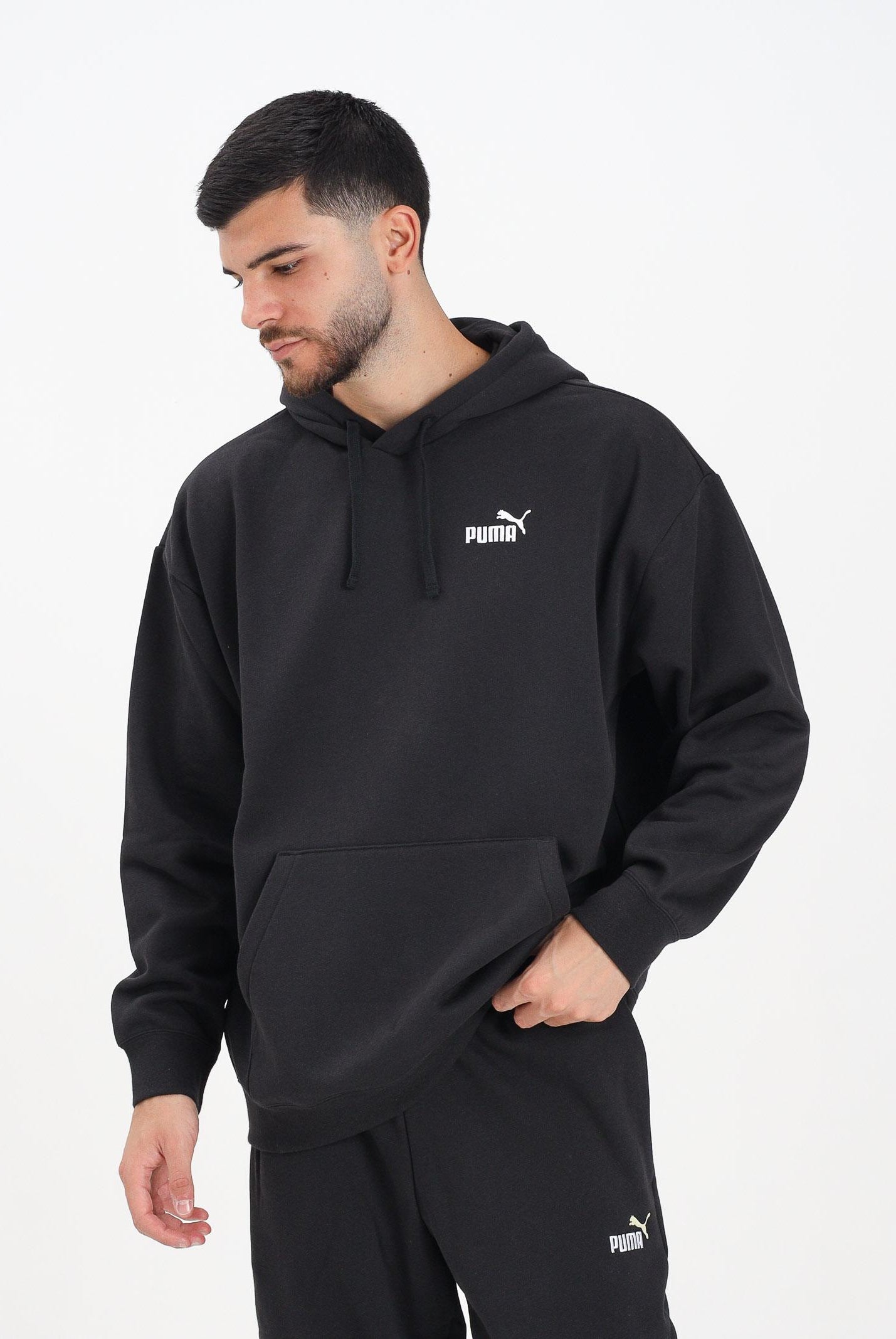 PUMA Felpa con cappuccio Essentials nera da uomo 689152 01 PUMA