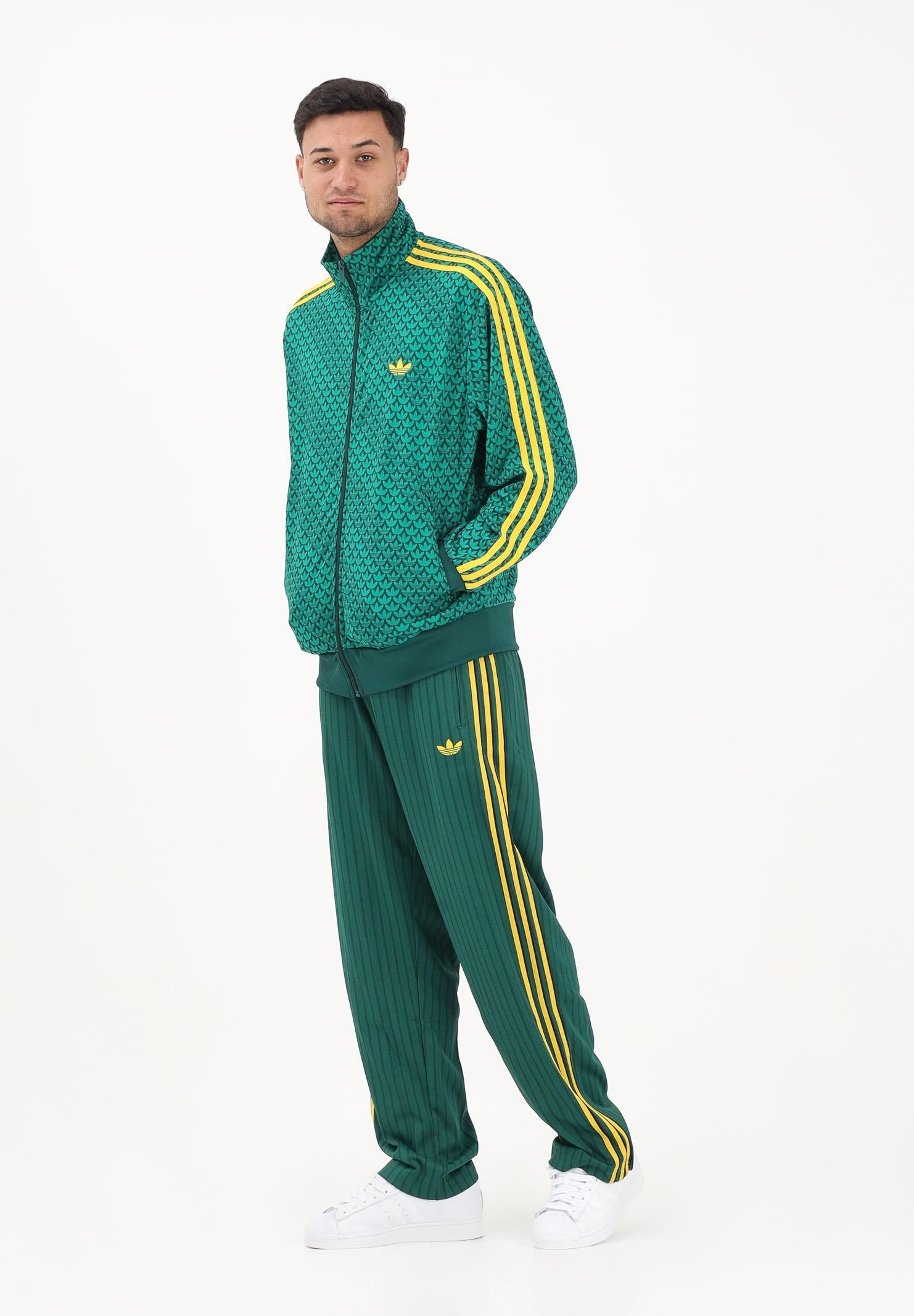 ADIDAS ORIGINALS Pantalone sportivo Firebird Loose Pinstripes verde e giallo da uomo KE3456 . ADIDAS ORIGINALS