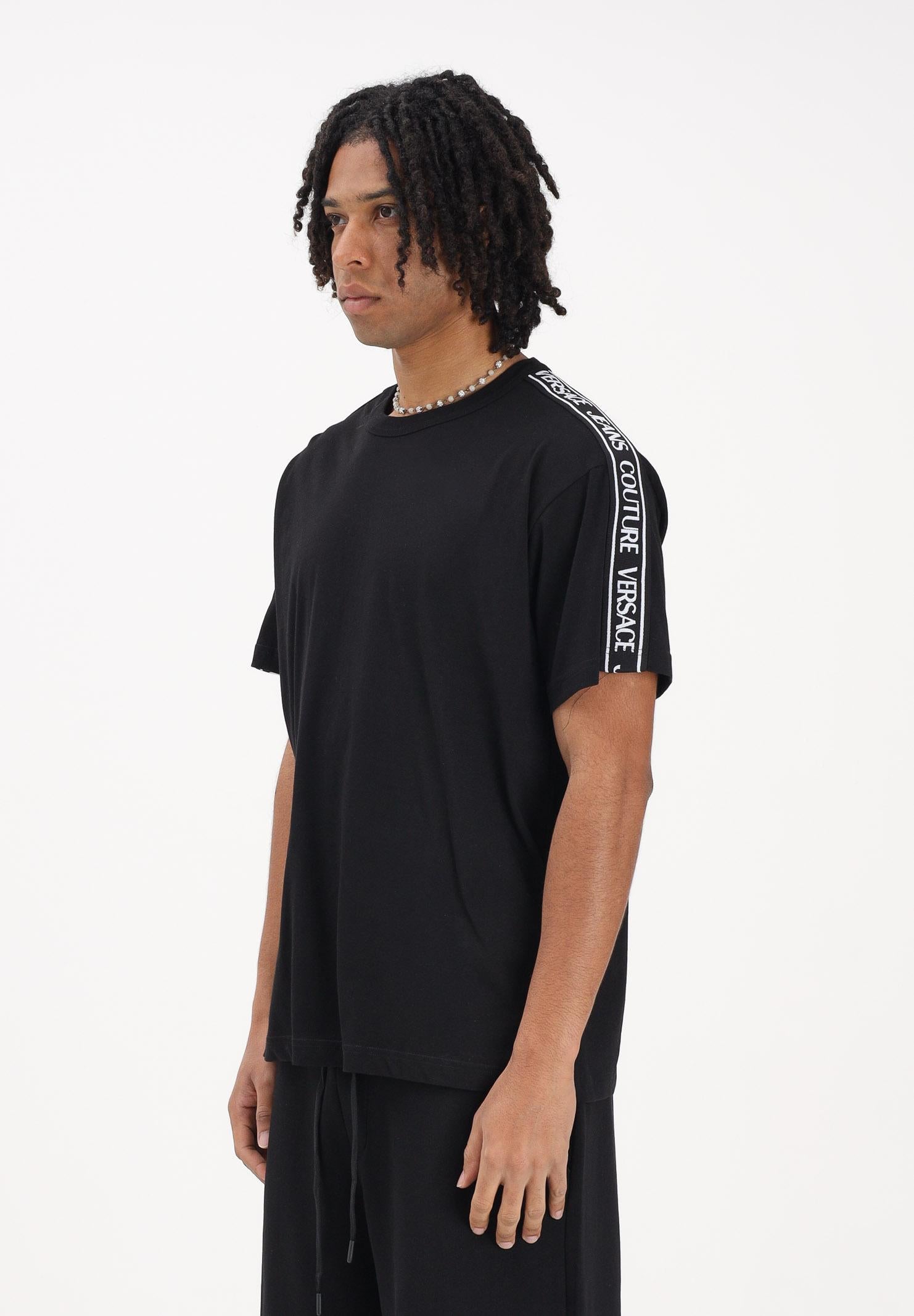 VERSACE JEANS COUTURE T-shirt a manica corta nera da uomo con inserti logati 80GAHT16CJ00T 899 VERSACE JEANS COUTURE