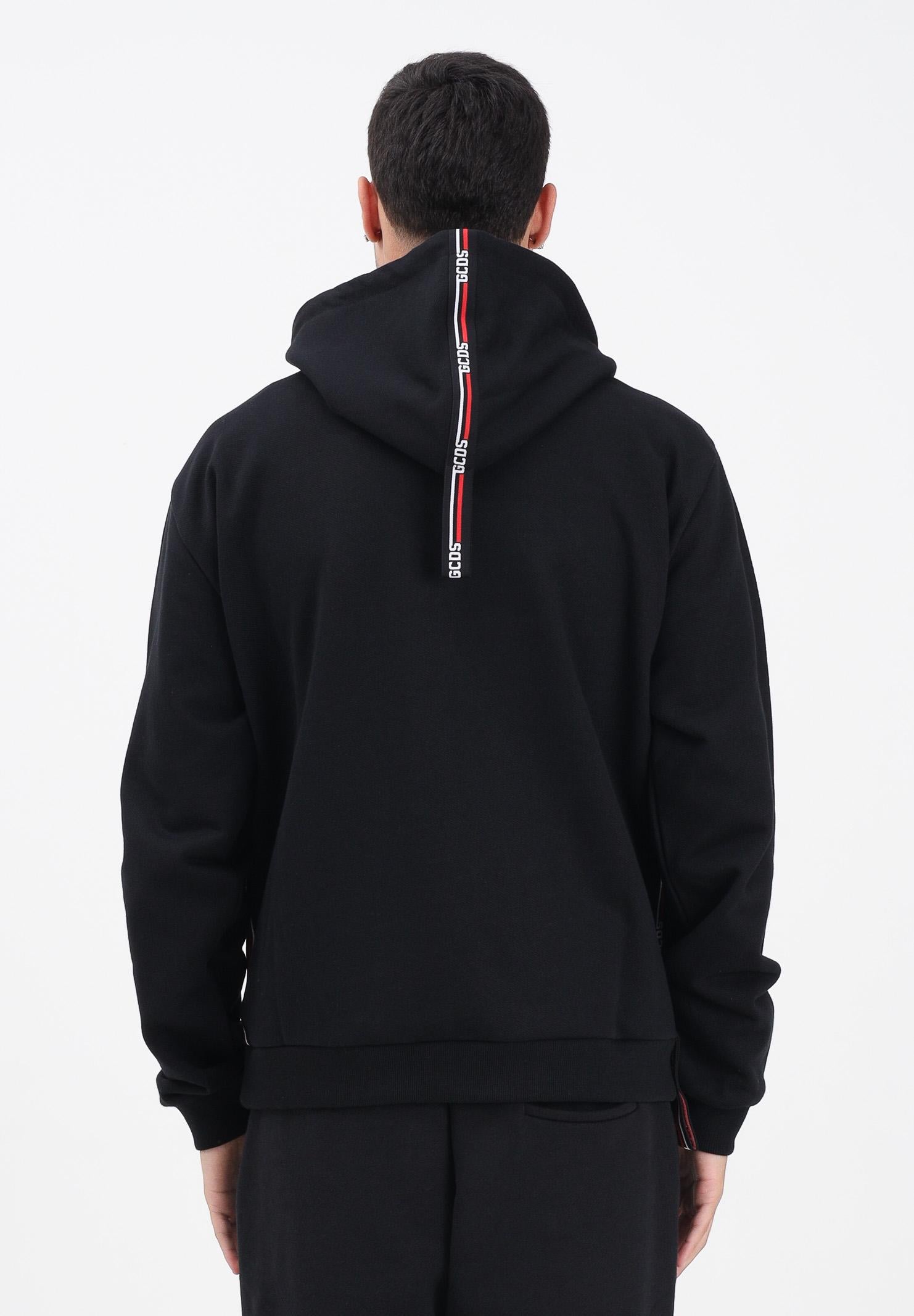 GCDS Felpa con zip nera per uomo e donna caratterizzata da nastri logati B2EM1900JD1 99 GCDS