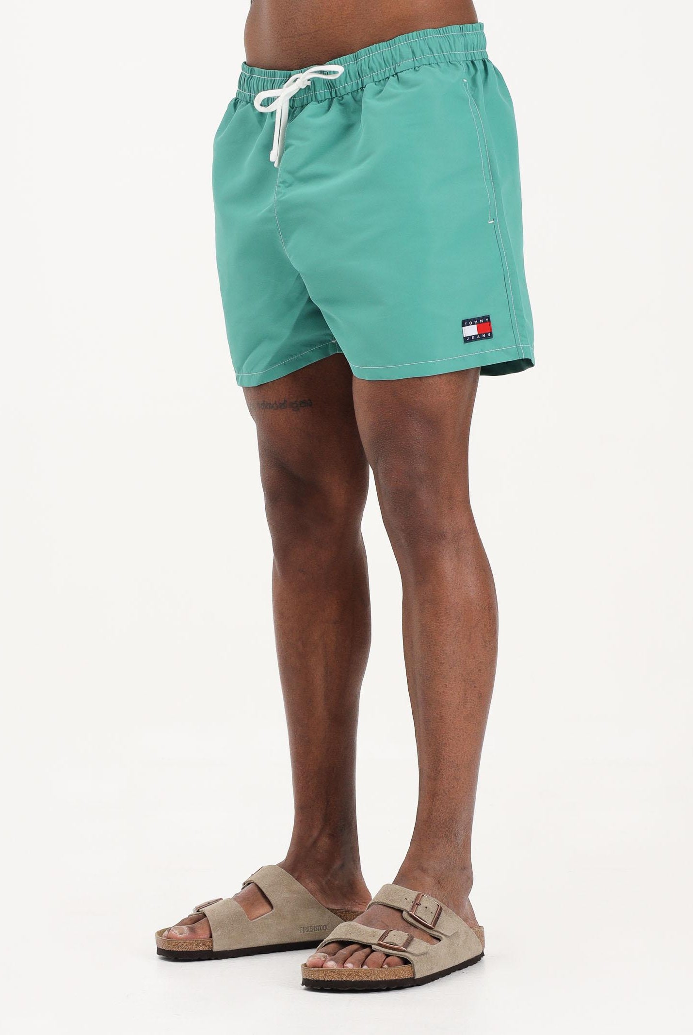 TOMMY HILFIGER Shorts mare verde da uomo con logo UM0UM03852 L5Y TOMMY JEANS