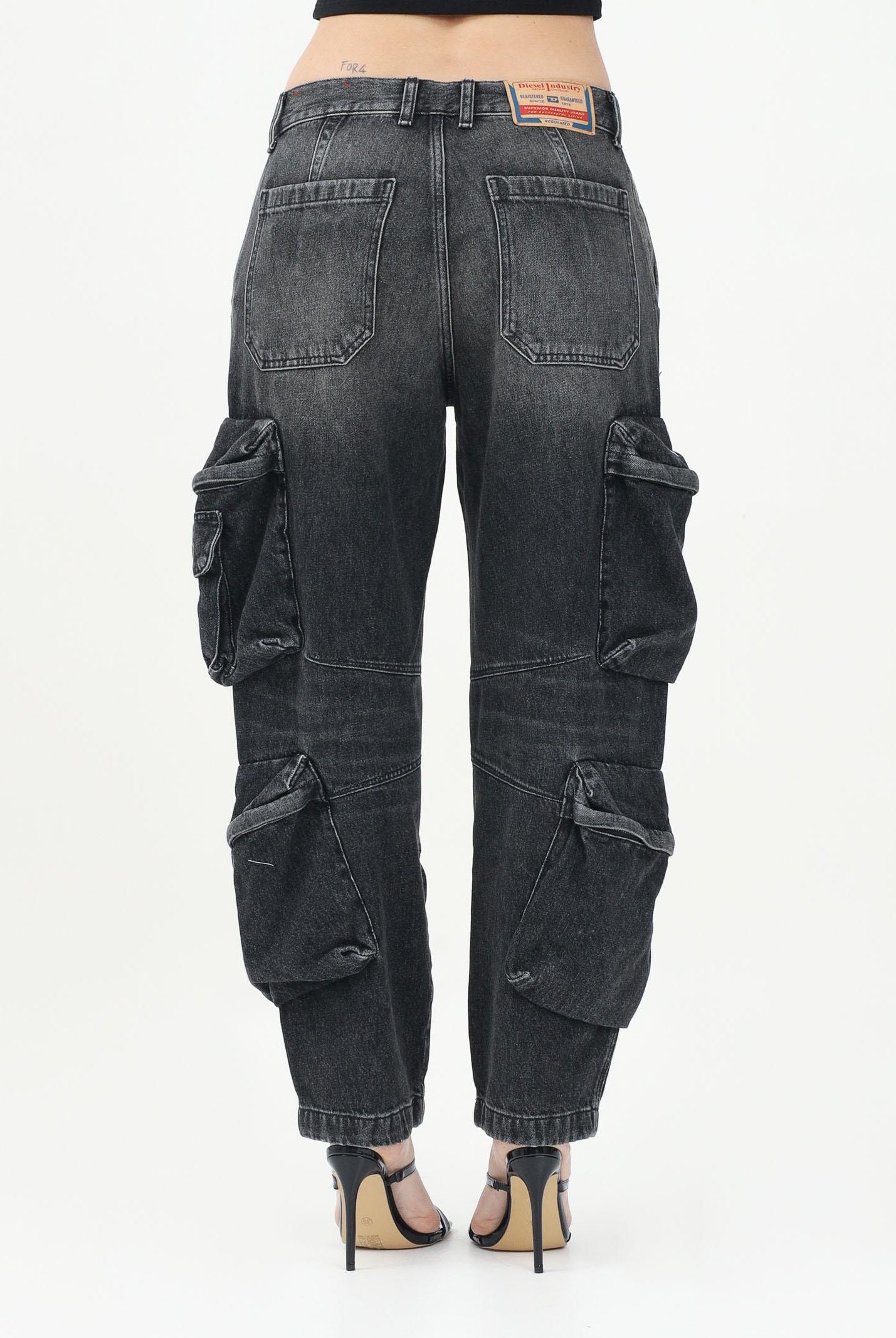 DIESEL Jeans cargo Dfish-Cargo-S-J in denim nero J02155KXBNE K02 DIESEL