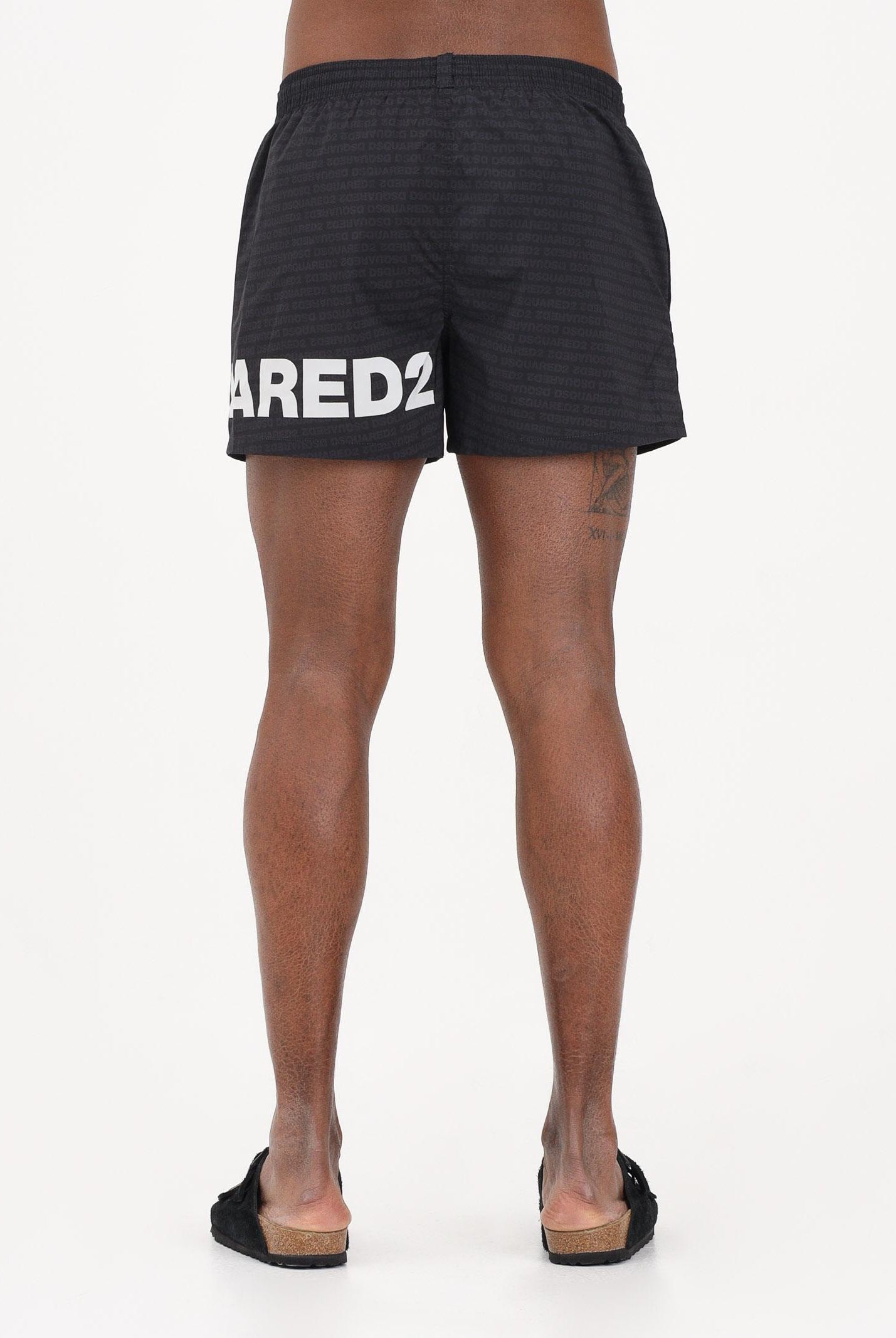DSQUARED2 Shorts mare nero da uomo con logo D7B5C6600 010 DSQUARED2