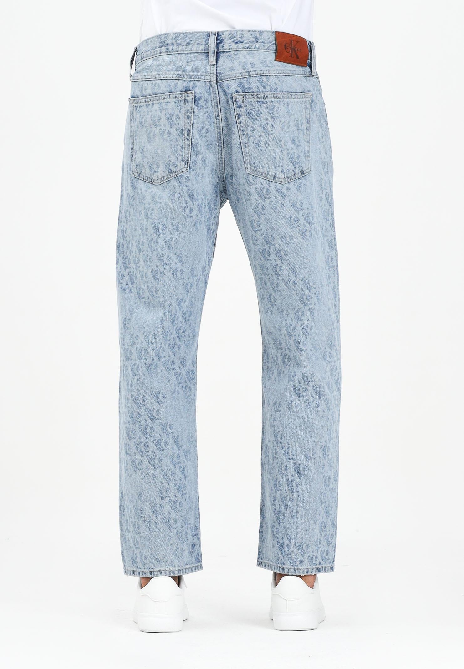 CALVIN KLEIN JEANS Jeans 90's Straight in denim chiaro da uomo con stampa logo LV04RC721GX6J . CALVIN KLEIN JEANS