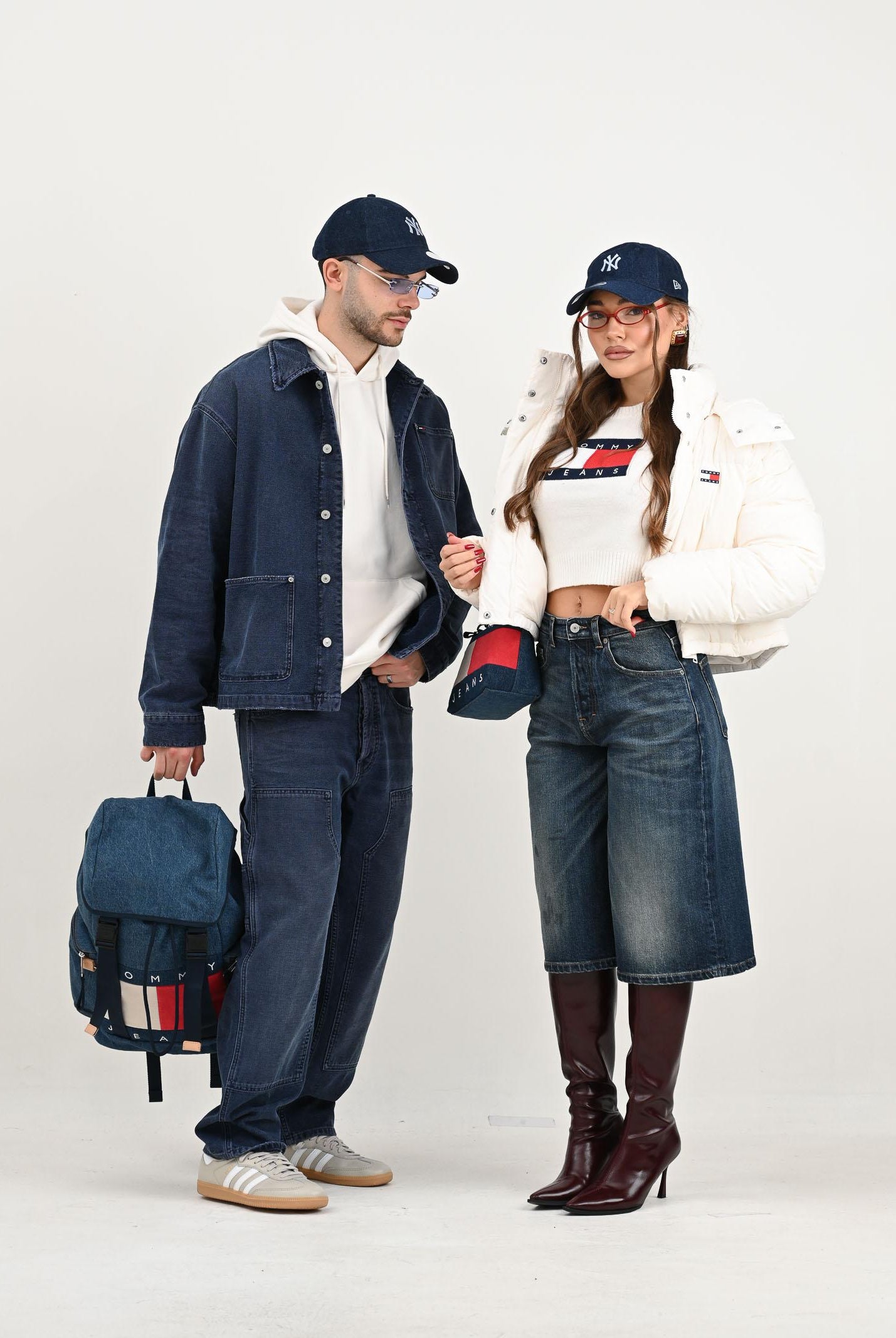 TOMMY JEANS Maglioncino girocollo panna da donna con logo DW0DW21690YBH TOMMY JEANS