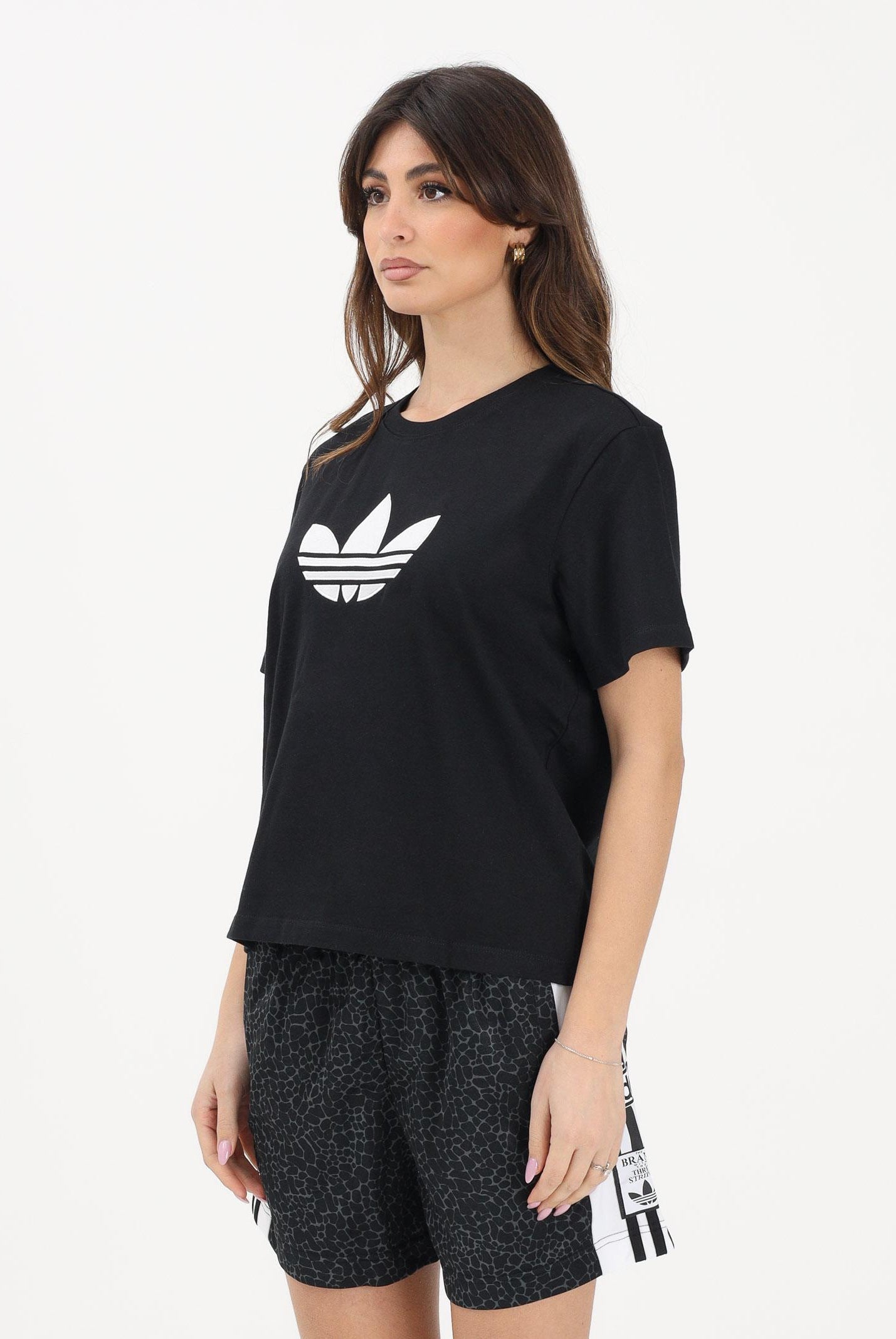ADIDAS ORIGINALS T-shirt a manica corta TREFOIL nera da donna KD2918 . ADIDAS ORIGINALS