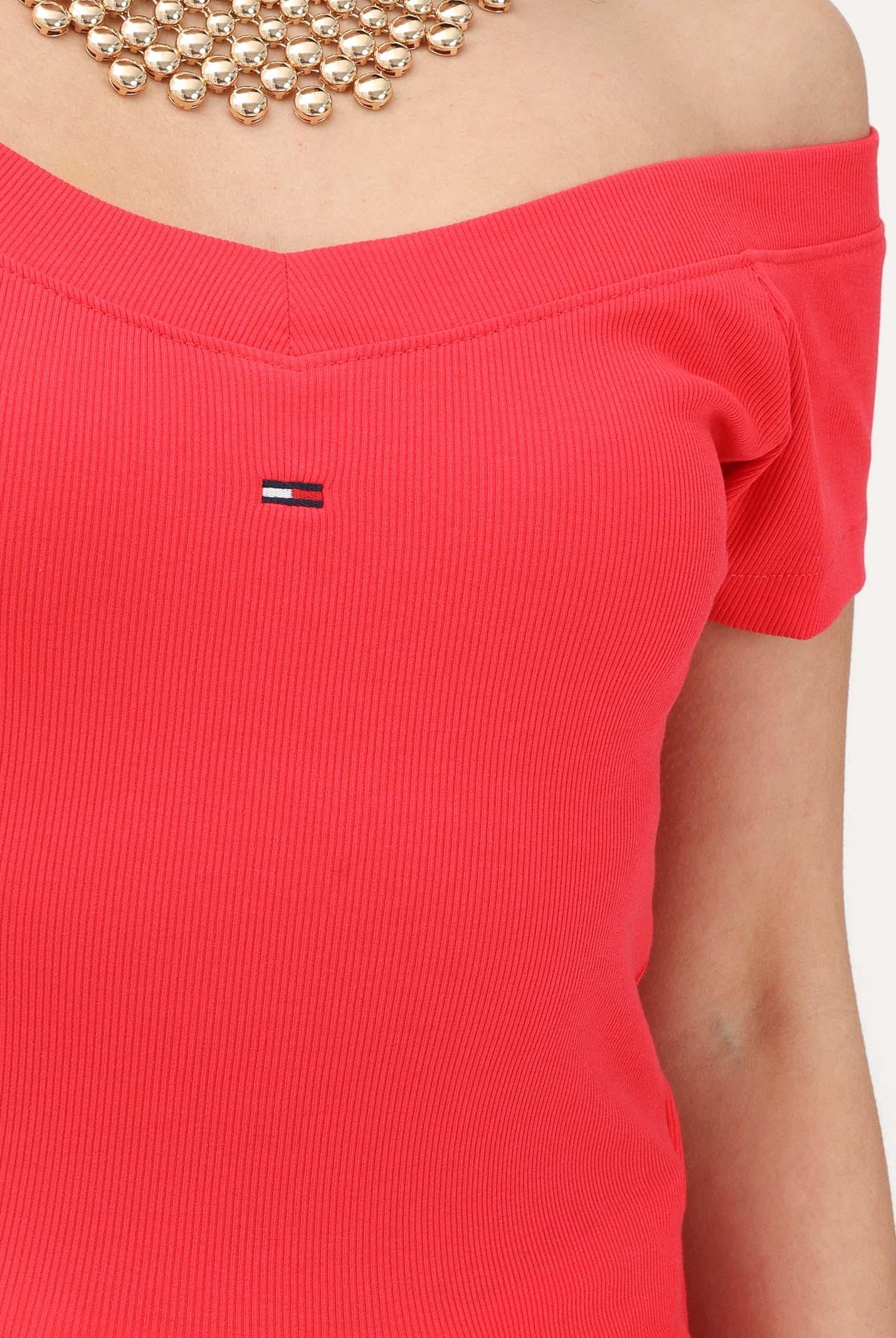 TOMMY JEANS T-shirt a manica corta rosso fragola da donna con scollo a barca DW0DW22265 XK3 TOMMY JEANS