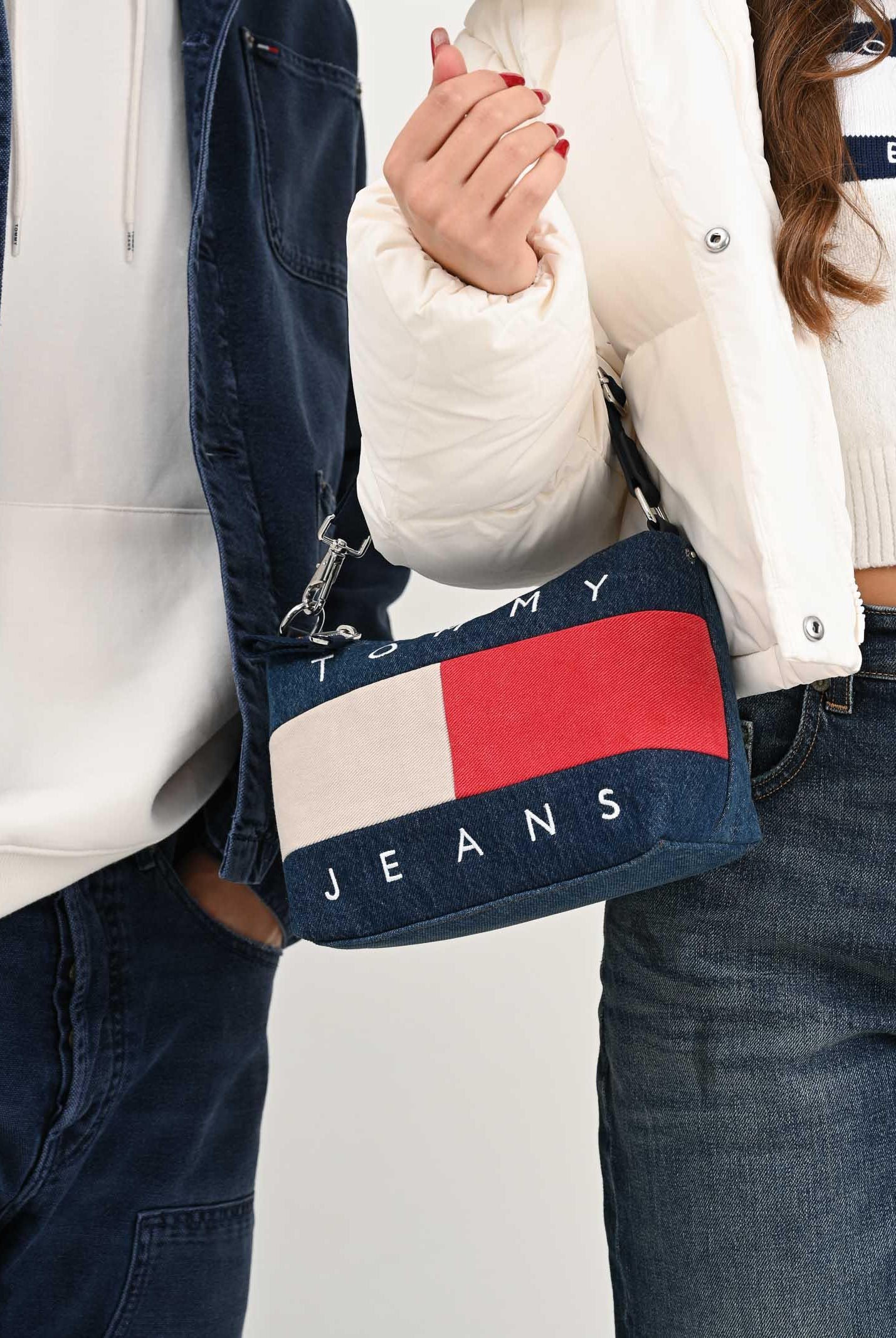 TOMMY JEANS Borsa a spalla in denim da donna AW0AW18213 1AF TOMMY JEANS