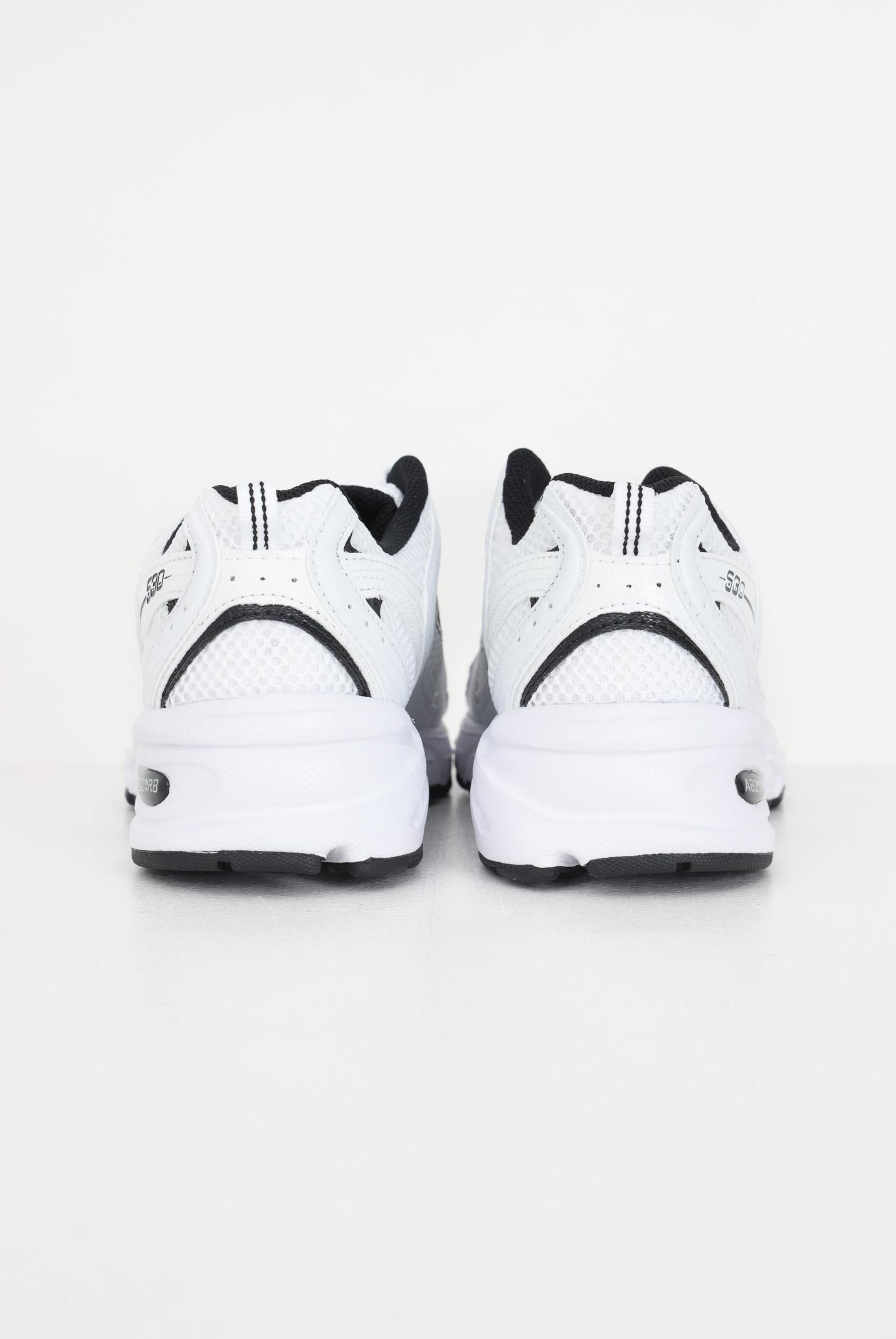 NEW BALANCE Sneakers 530 bianche e nere da uomo MR530EWB NEW BALANCE