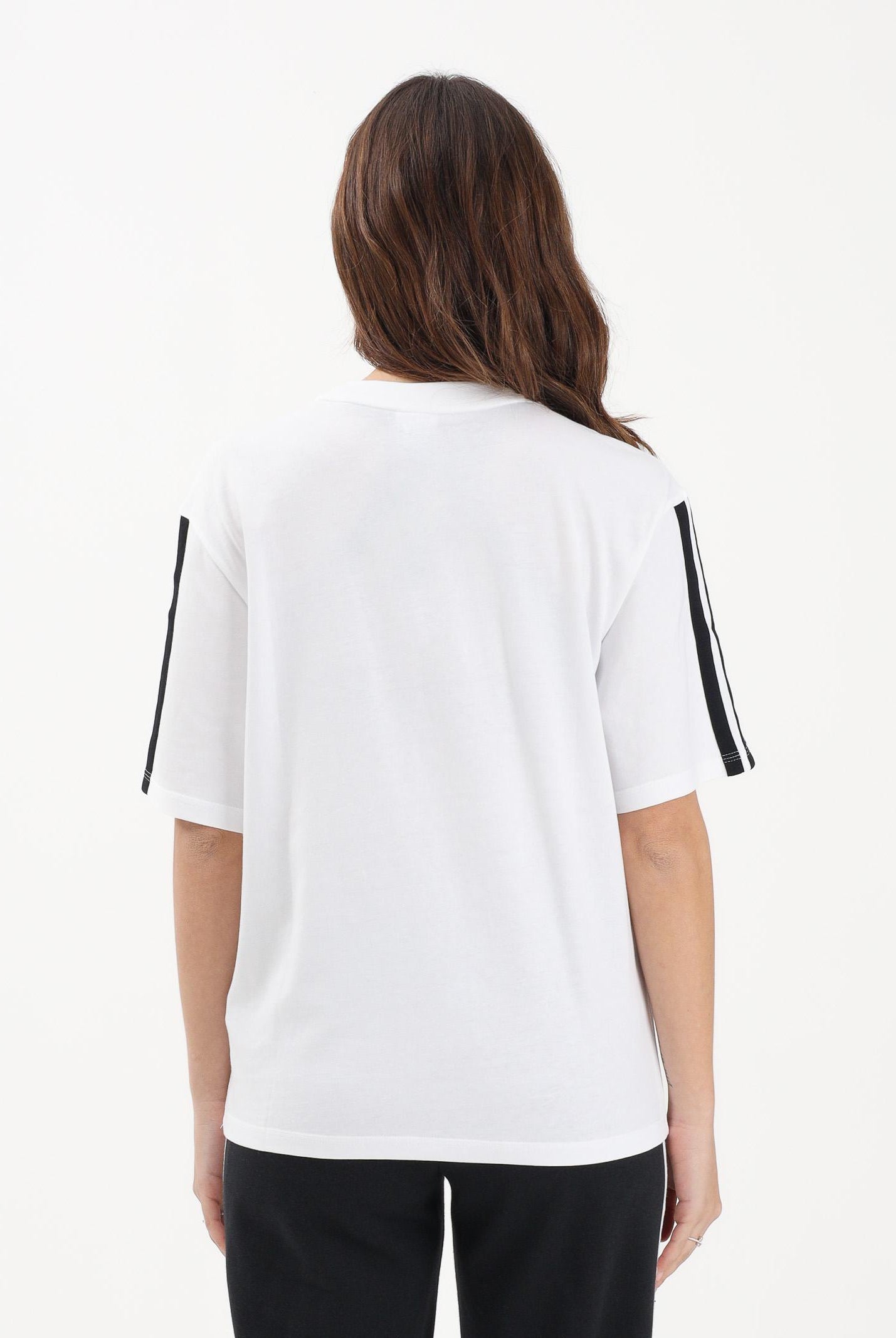 ADIDAS PERFORMANCE T-shirt a manica corta Essentials 3-Stripes Boyfriend bianca da donna JE1211 . ADIDAS PERFORMANCE