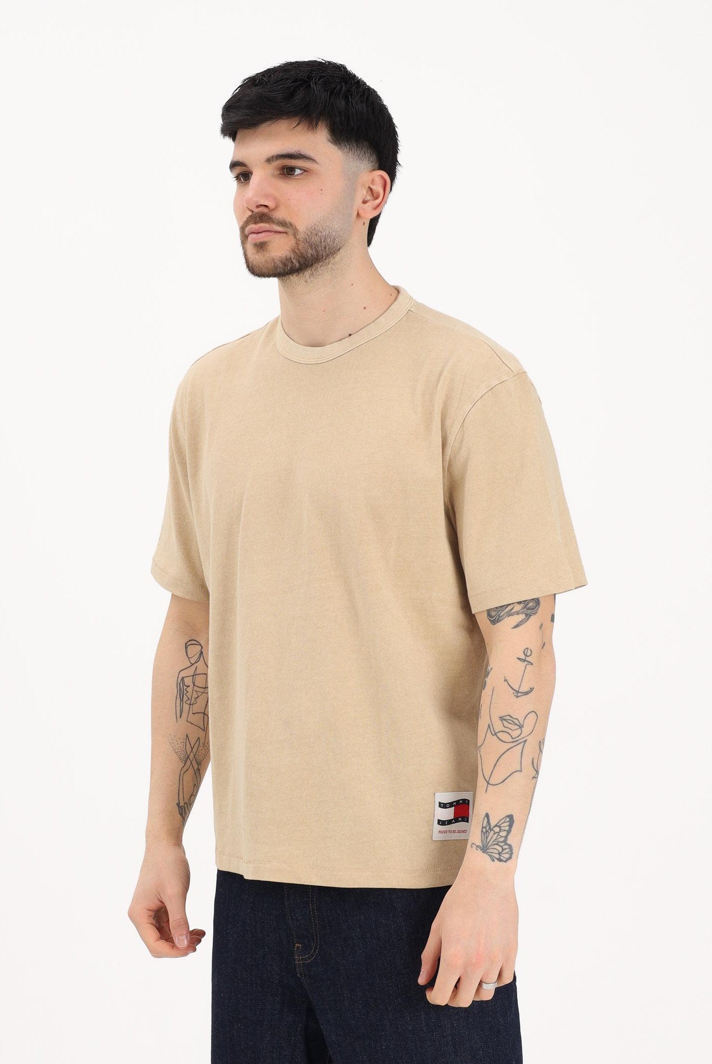 TOMMY JEANS T-shirt a manica corta beige da uomo con maxi stampa sul retro DM0DM22519 AB9 TOMMY JEANS