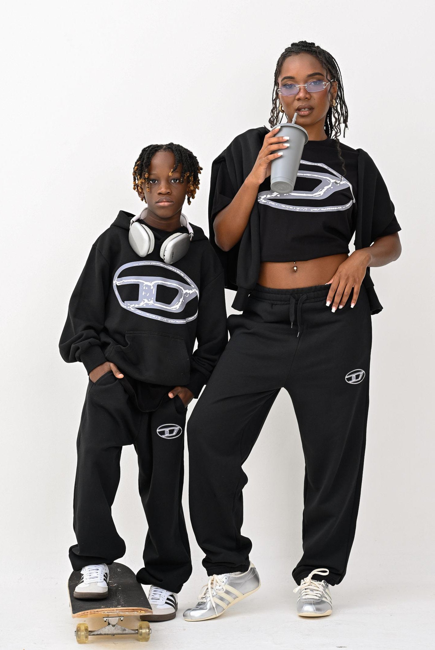 DIESEL Felpa con cappuccio nera per donna, ragazzi e bambini con maxi logo Oval D J02487KYAQK K900 DIESEL