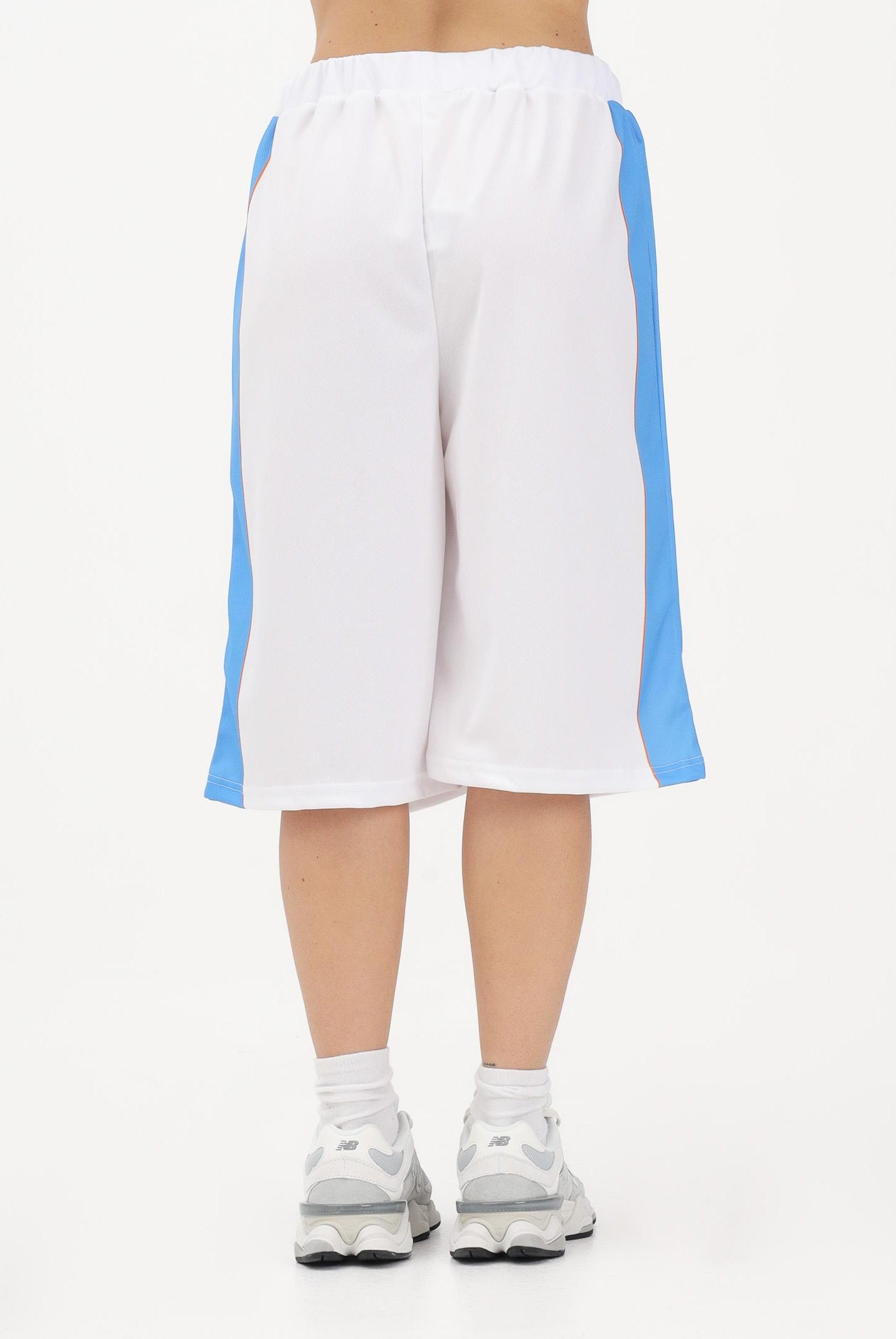 GCDS Shorts bianco per donna, ragazzi e bambini con logo C1BJQL710J338 100E GCDS