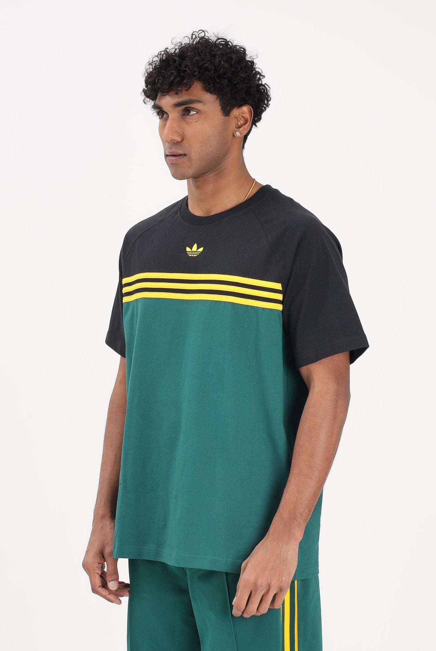 ADIDAS ORIGINALS T-shirt a manica corta CHEST STRIPES verde e nera da uomo KE3307 . ADIDAS ORIGINALS