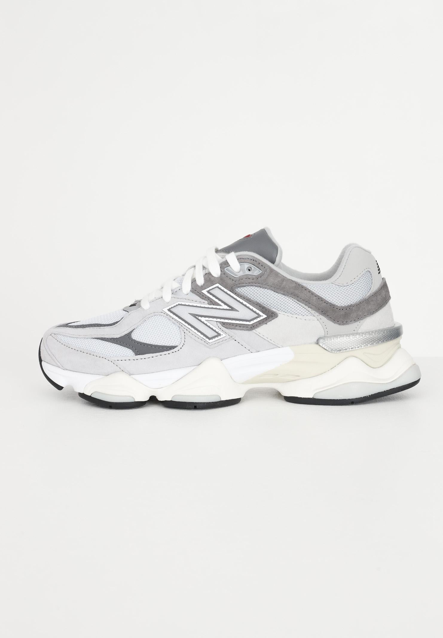 NEW BALANCE Sneakers 9060 grigie da uomo U9060GRY . NEW BALANCE