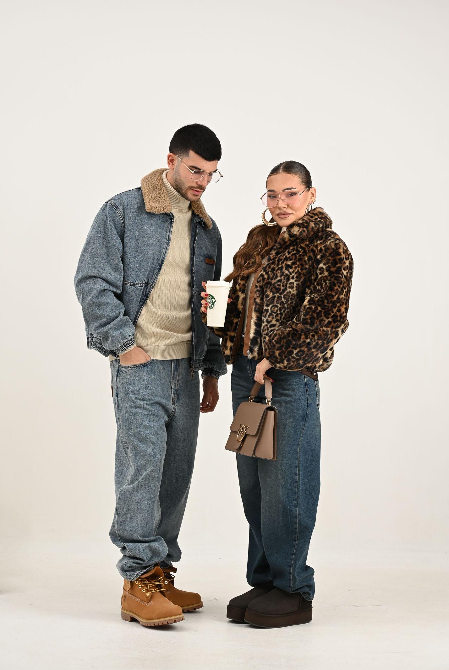 ARMANI EXCHANGE Giubbotto di jeans in denim chiaro da uomo con collo in ecopelliccia XM001109AF16986 MB003 ARMANI EXCHANGE