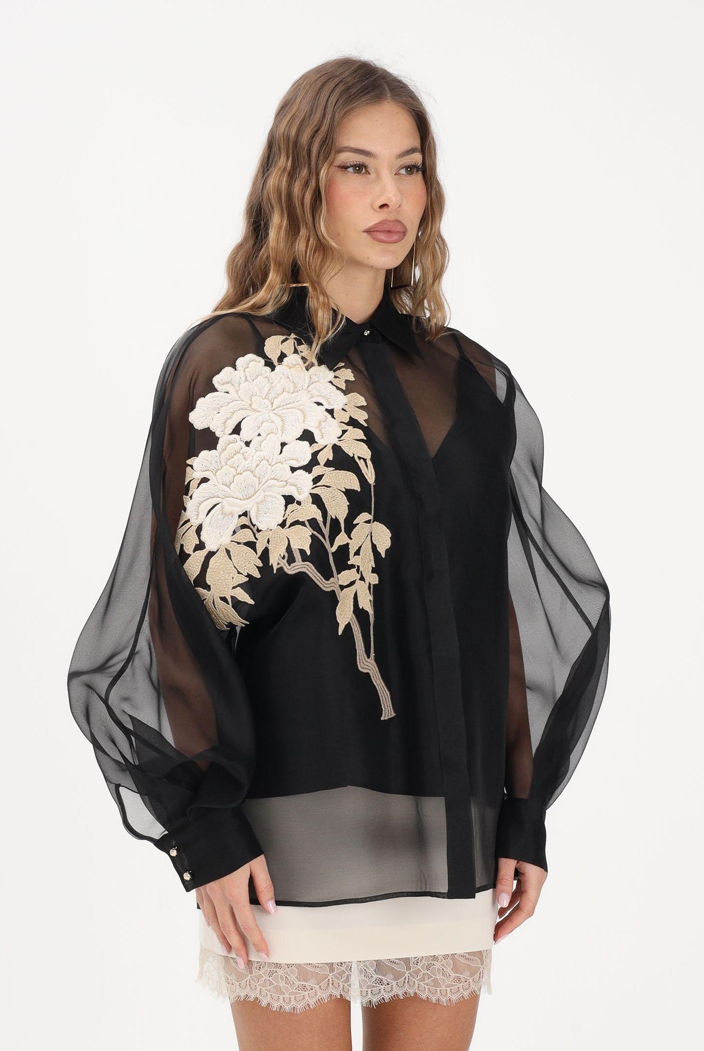 MAX MARA Camicia a manica lunga nera da donna con ricamo floreale 2616261014600 002 MAX MARA