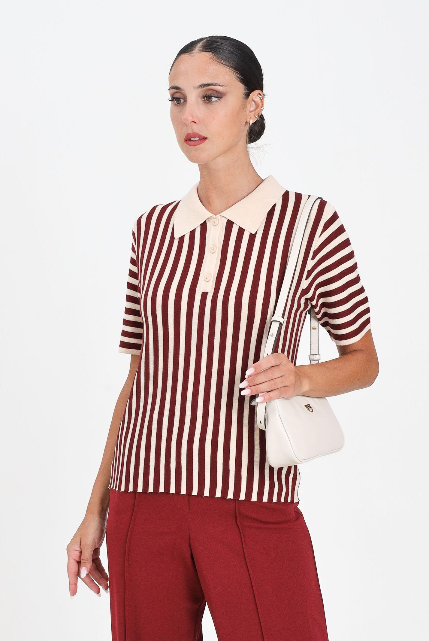 JDY Polo da donna caratterizzata da righe verticali in contrasto beige e bordeaux 15354079 cabarnet JDY