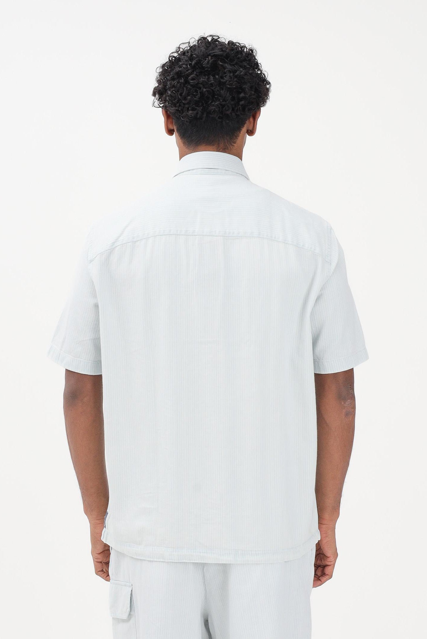 ARMANI EXCHANGE Camicia a manica corta celeste e bianca da uomo con motivo a righe XM002266AF22638 FB380 ARMANI EXCHANGE