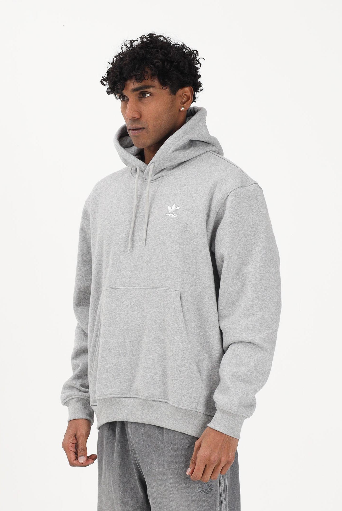 ADIDAS ORIGINALS Felpa con cappuccio Trefoil Essentials Loose grigia da uomo JV6057 . ADIDAS ORIGINALS