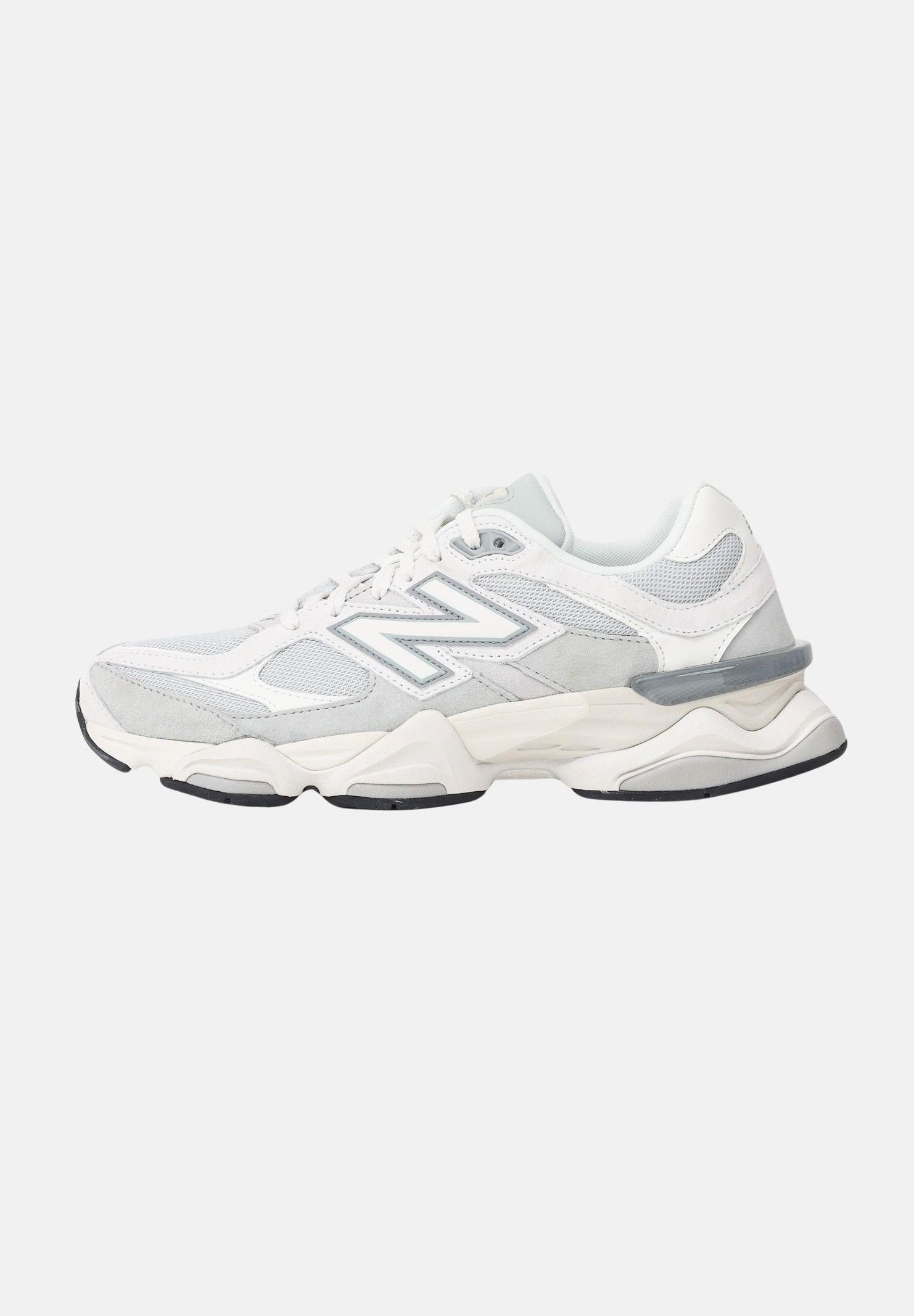 NEW BALANCE Sneakers 9060 grigio ghiaccio per uomo e donna U90602FM . NEW BALANCE