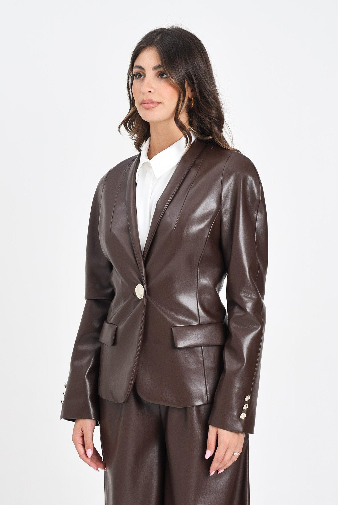 SIMONA CORSELLINI Giacca in eco-pelle color cioccolato da donna A25CPGI00601-C00010 V0746 SIMONA CORSELLINI