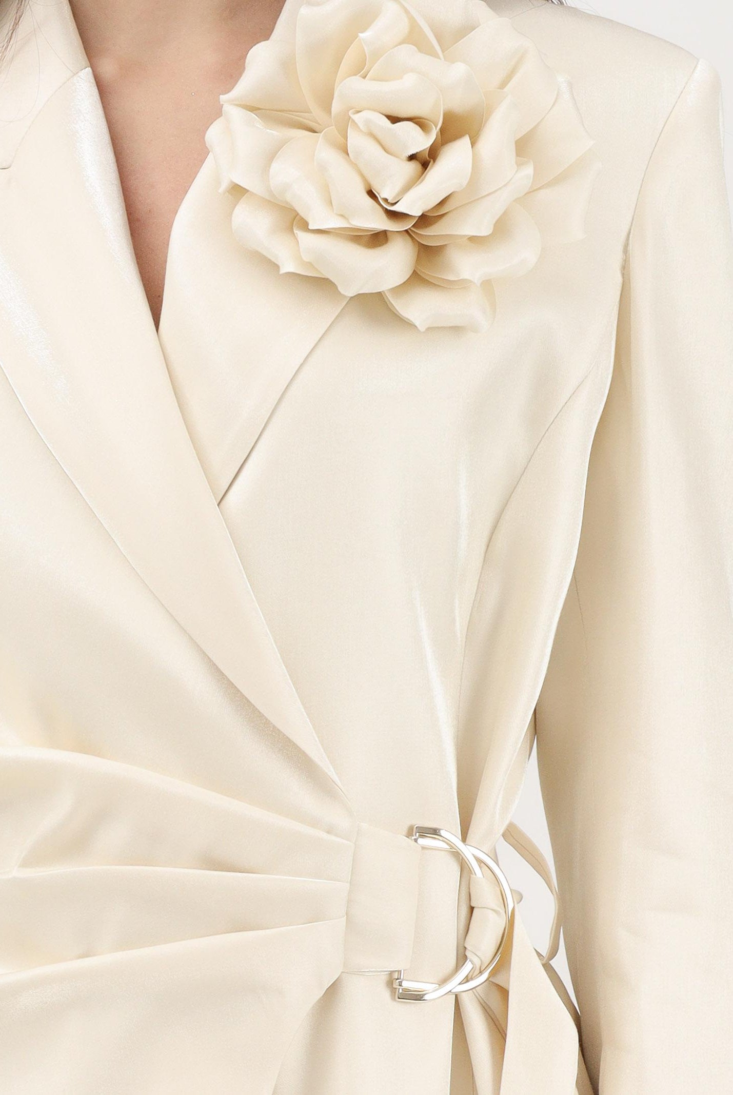 SHIT Giacca crema da donna con spilla fiore SH26007 CR SHIT