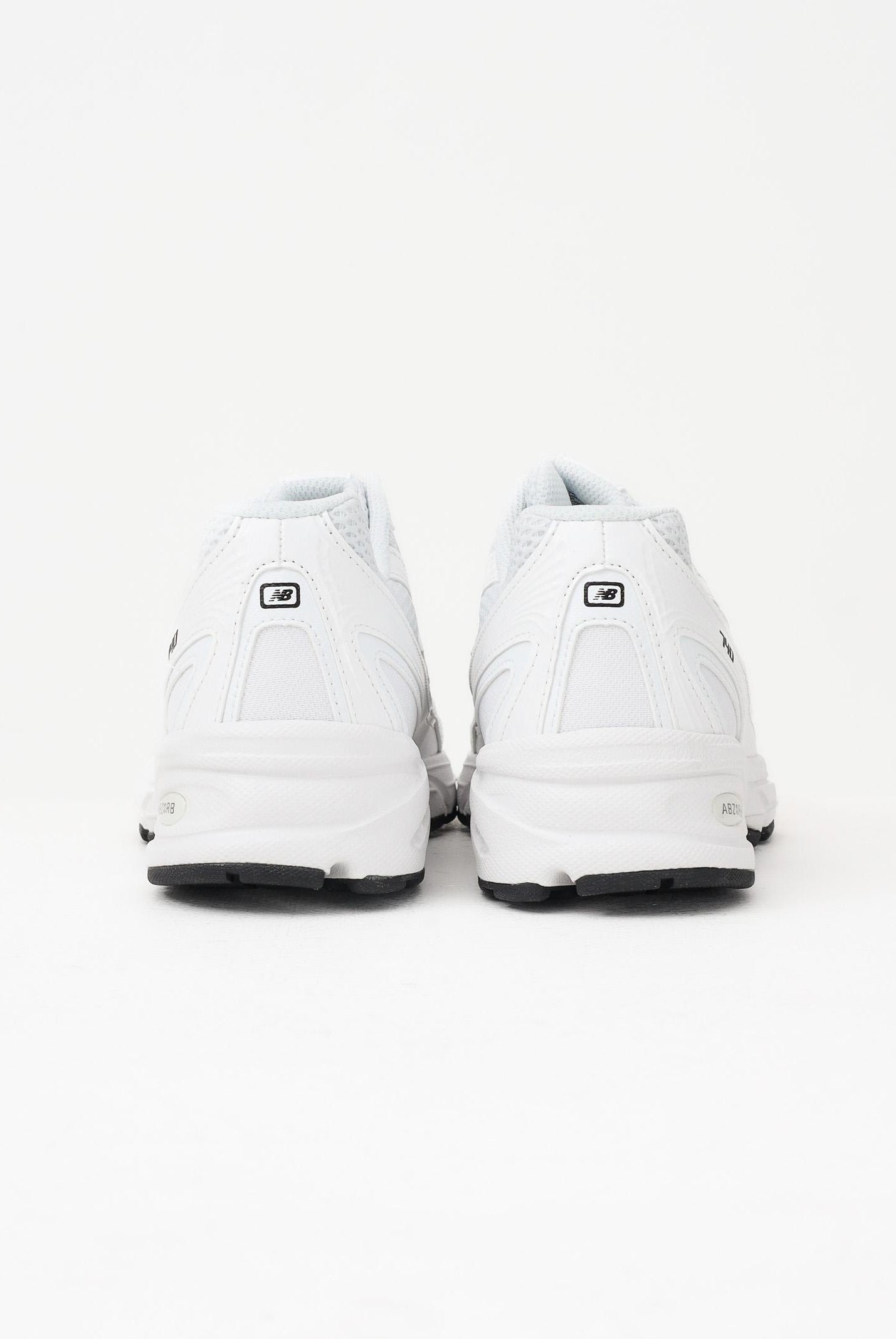 NEW BALANCE Sneakers 740 bianche per uomo e donna U740WW2 . NEW BALANCE