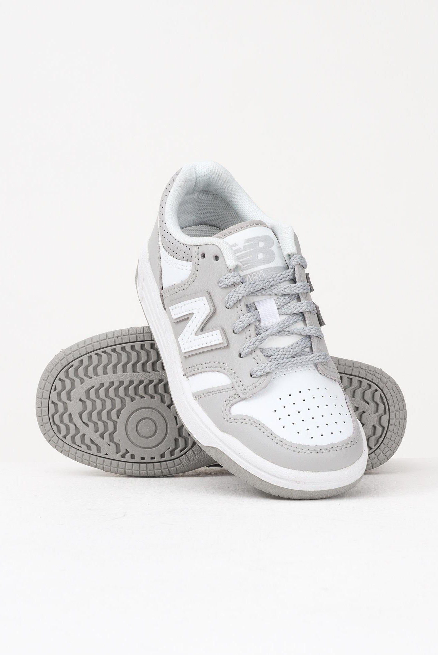 NEW BALANCE Sneakers 480 bianche e grigie per uomo e donna GSB480WG NEW BALANCE