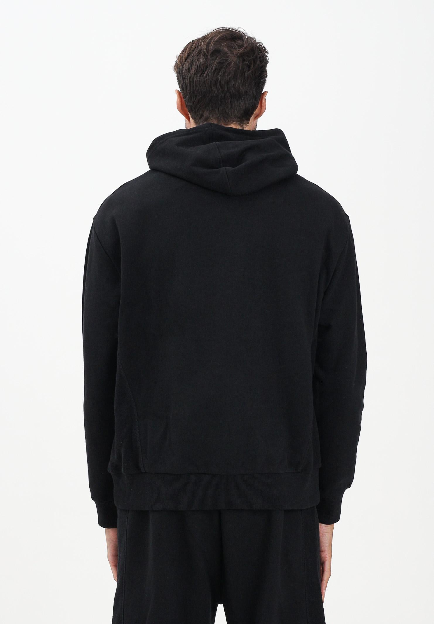 NEW ERA Felpa con cappuccio Oversized Chicago Bulls NBA Arch Graphic nera per uomo e donna 60684505 NEW ERA