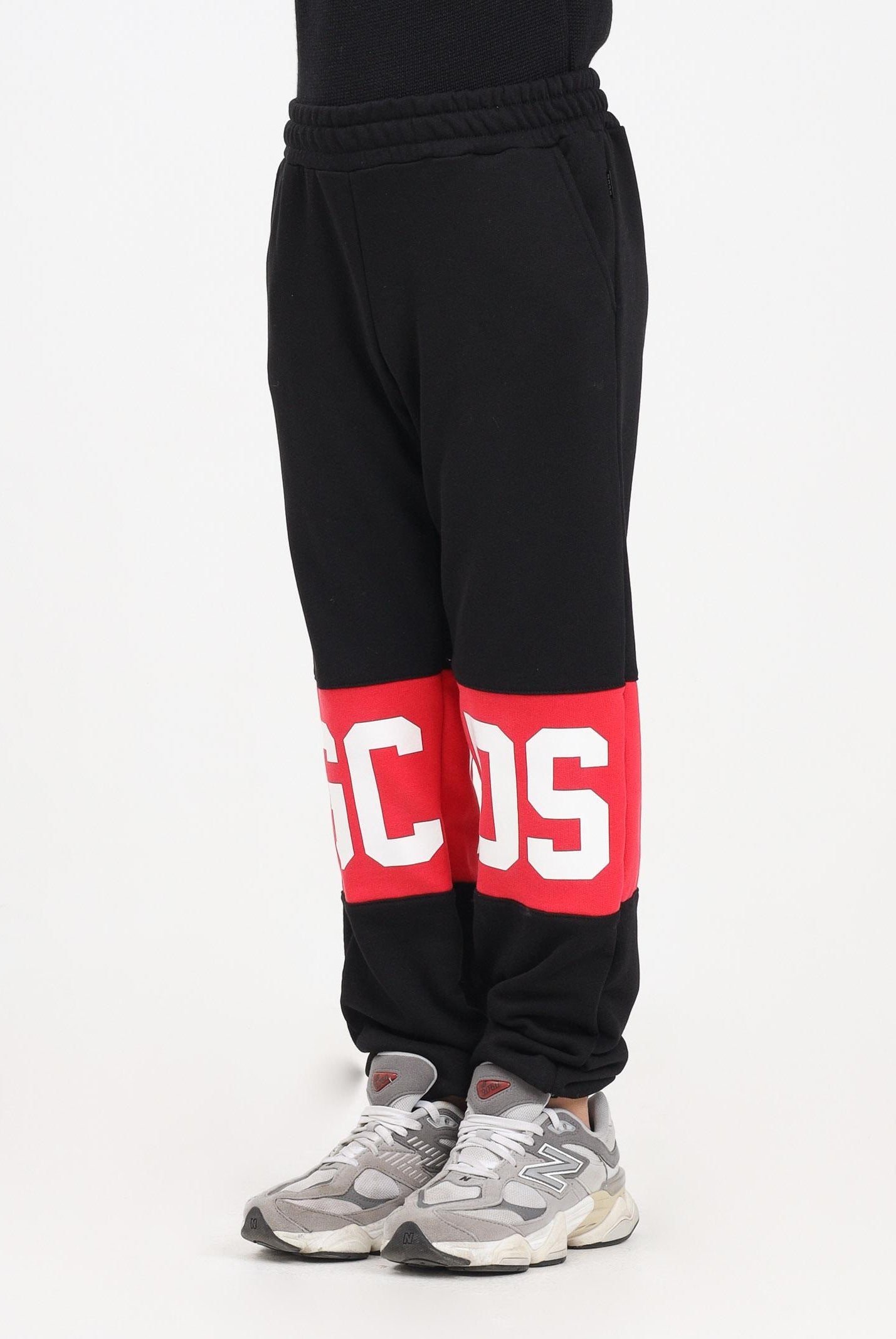 GCDS Pantalone sportivo nero per donna, ragazzi e bambini con fascia a contrasto e logo B2JU3017BA2 99 GCDS