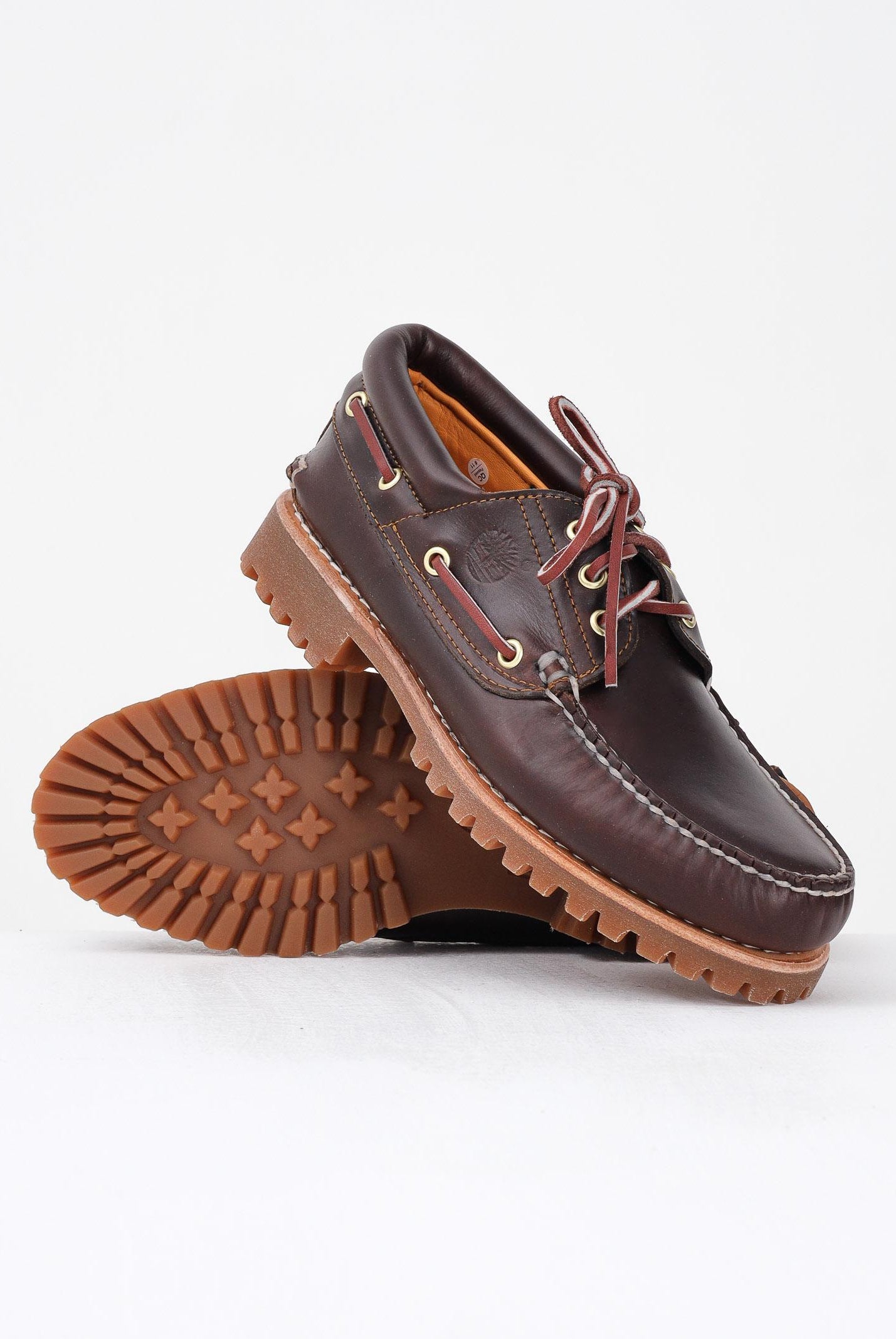 TIMBERLAND Mocassini Timberland® Authentic 3-Eye Lug Handsewn marroni da uomo TB0300032141 TIMBERLAND
