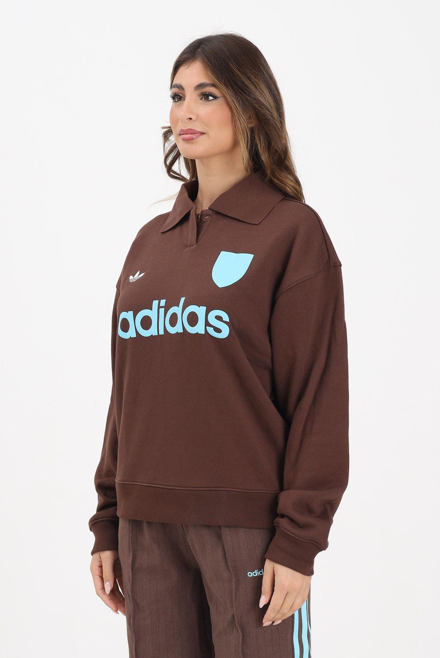 ADIDAS ORIGINALS Felpa stile polo marrone da donna con grafica da calcio JZ0879  ADIDAS ORIGINALS