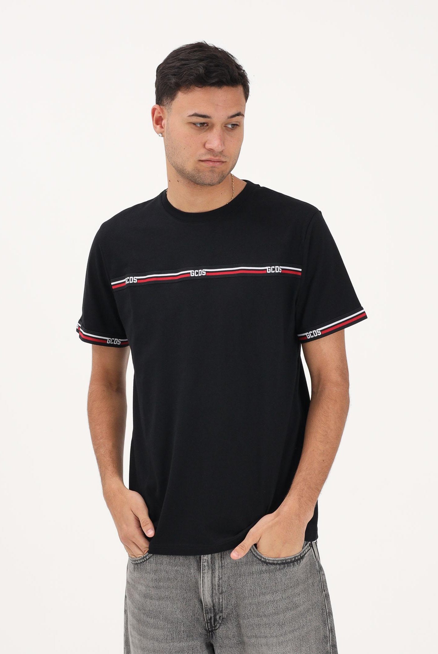 GCDS T-shirt a manica corta nera per uomo e donna con bande logate C1MEQC036J101 999B GCDS