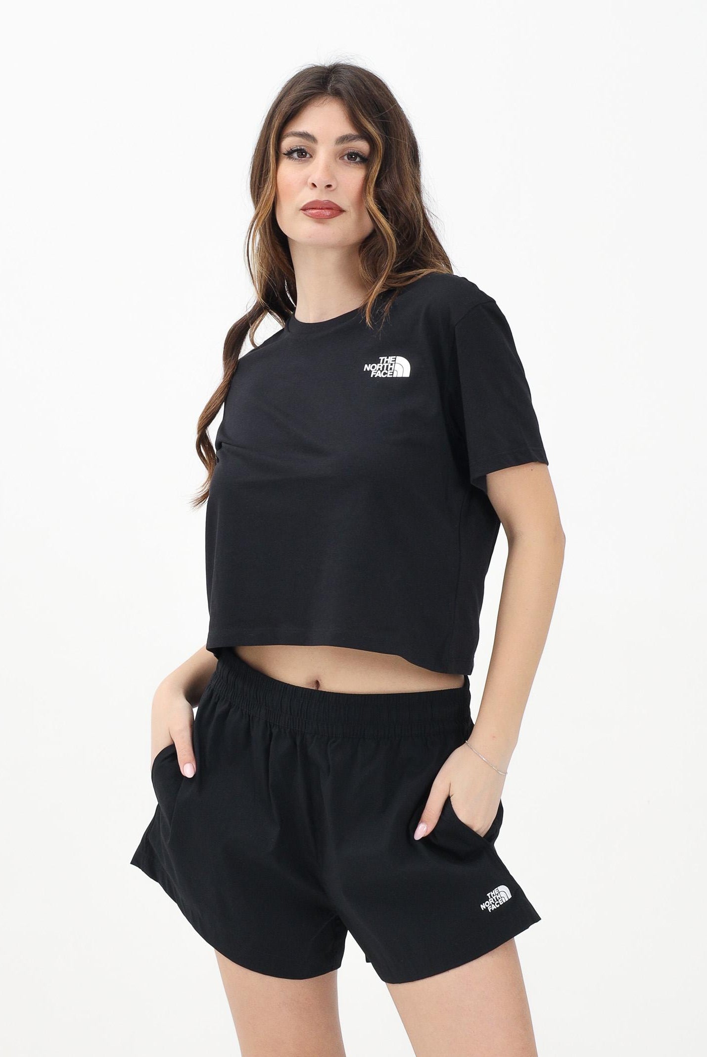 THE NORTH FACE T-shirt a manica corta Cropped nera da donna NF0A87U4JK31 . THE NORTH FACE