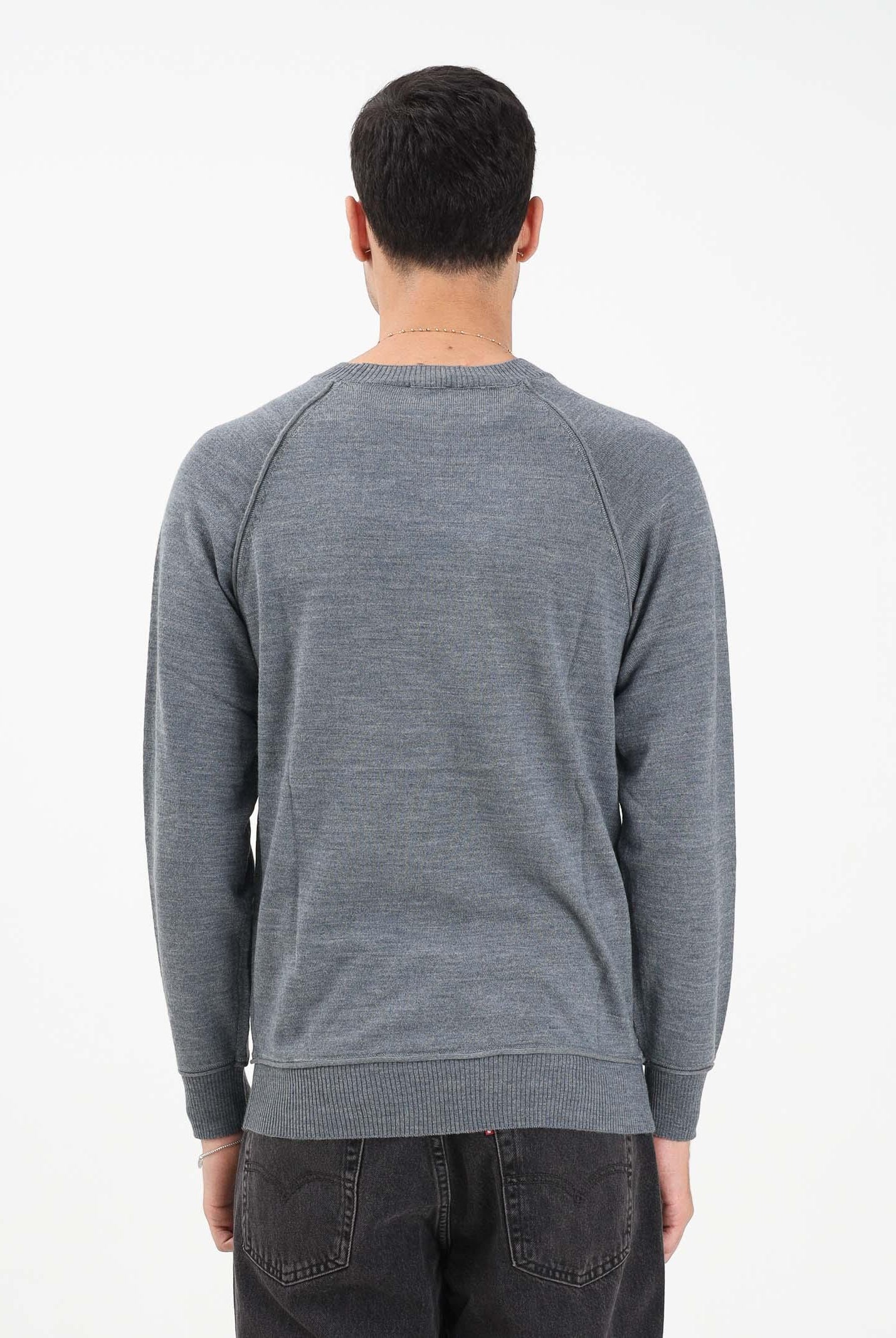 BLAUER Maglioncino girocollo grigio da uomo con patch logo 25WBLUM01283-007360 M96 BLAUER