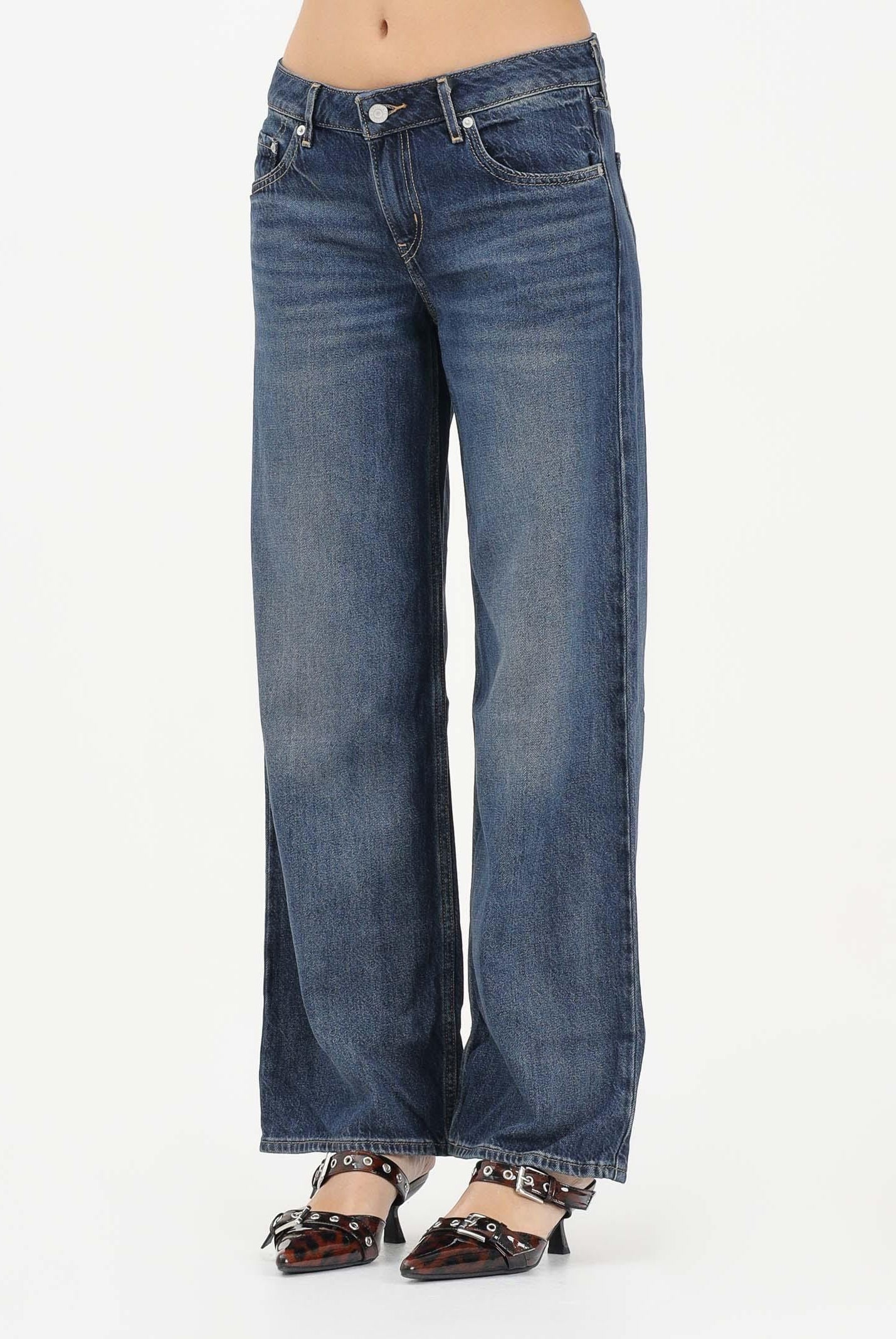 LEVI'S Jeans Low Loose in denim blu sfumato da donna A5566-0064 . LEVI'S®