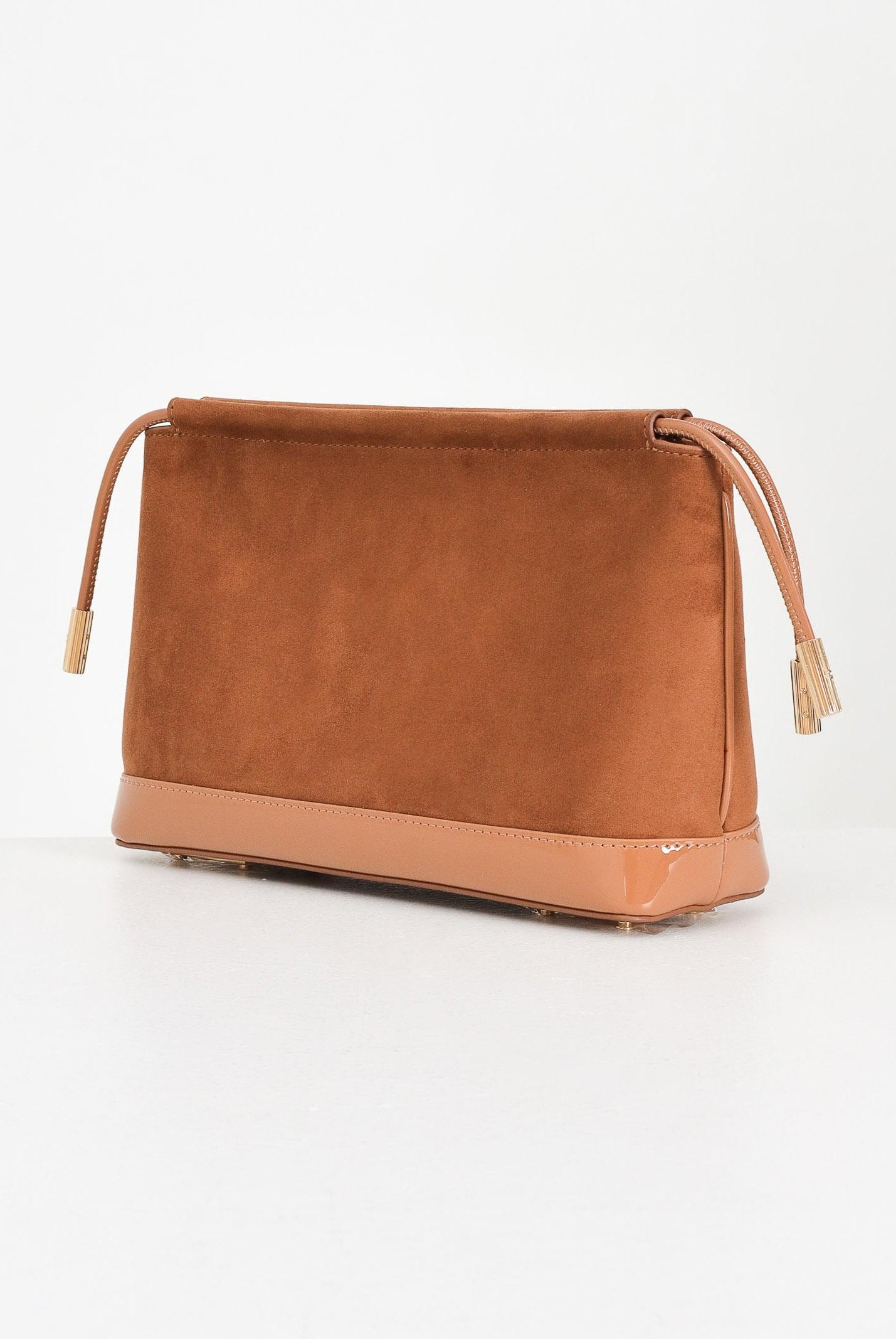 ELISABETTA FRANCHI Pochette cammello da donna realizzata in morbida pelle scamosciata BS60A57E2 EC1 ELISABETTA FRANCHI