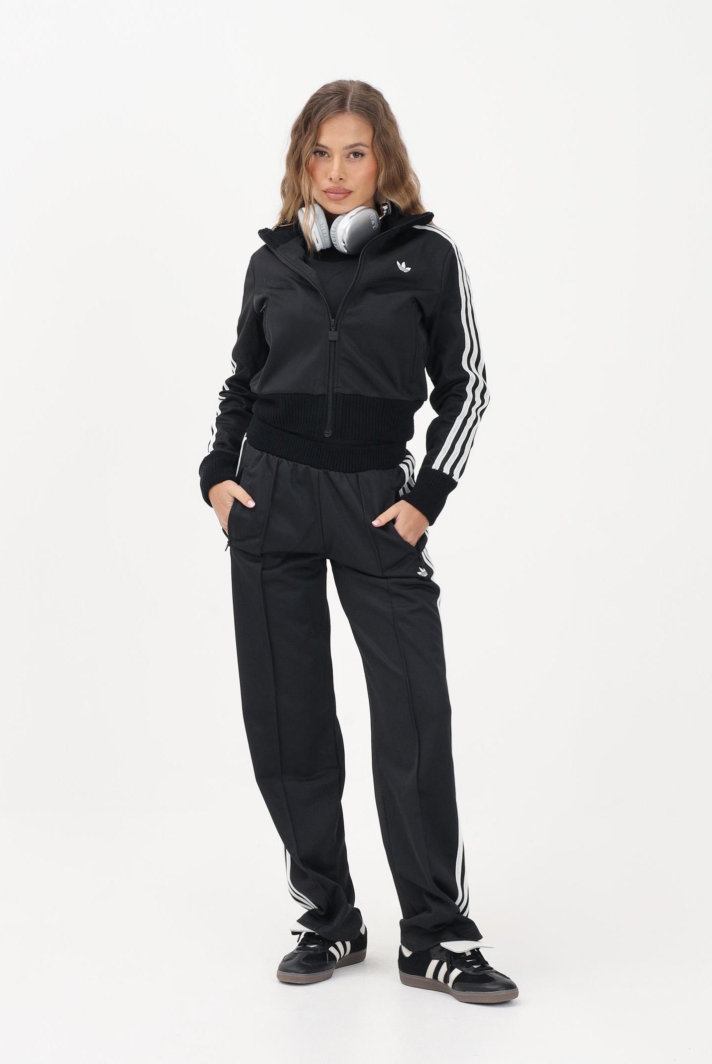 ADIDAS ORIGINALS Pantalone sportivo Firebird nero da donna con dettagli in maglia all'uncinetto KD5443 . ADIDAS ORIGINALS